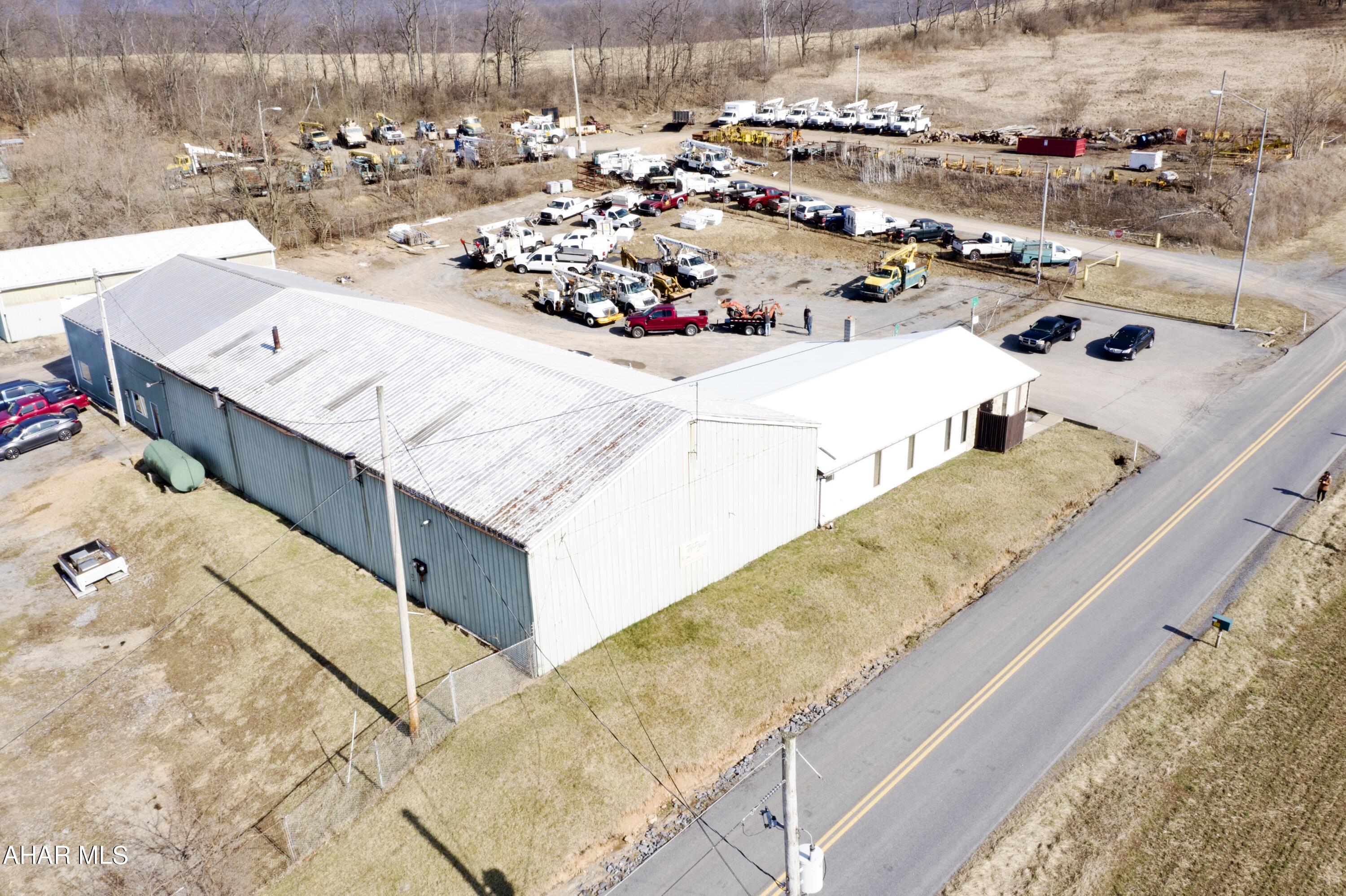 West Loop - Commercial Sale