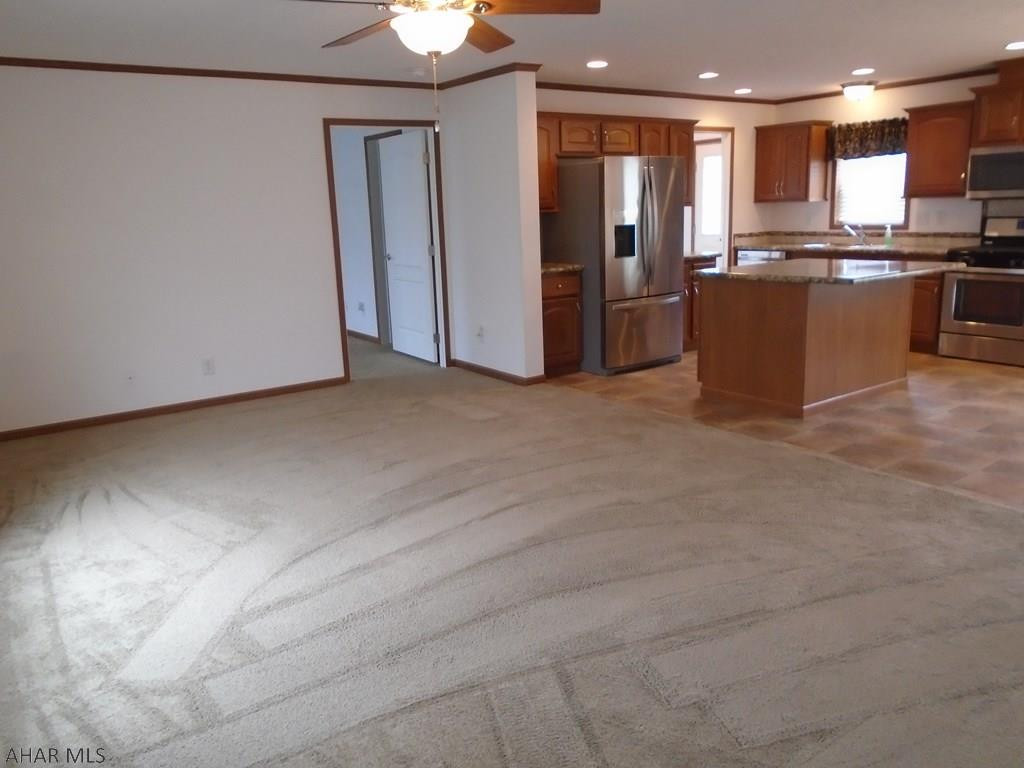 Laurel Woods - Residential