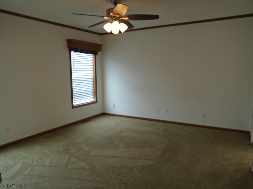 Laurel Woods - Residential