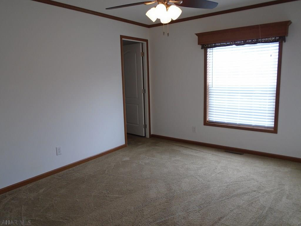 Laurel Woods - Residential