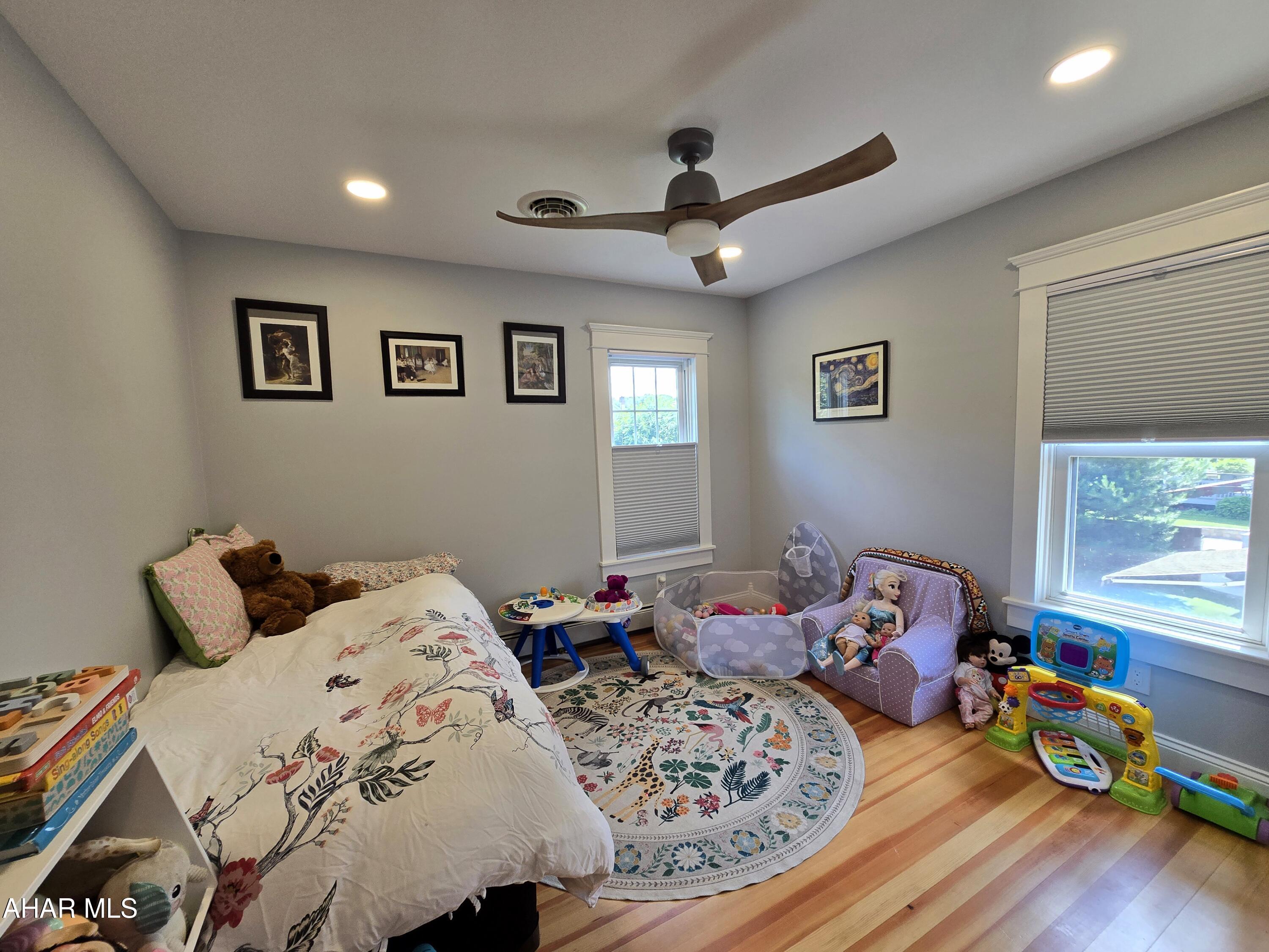 Hollidaysburg - Residential