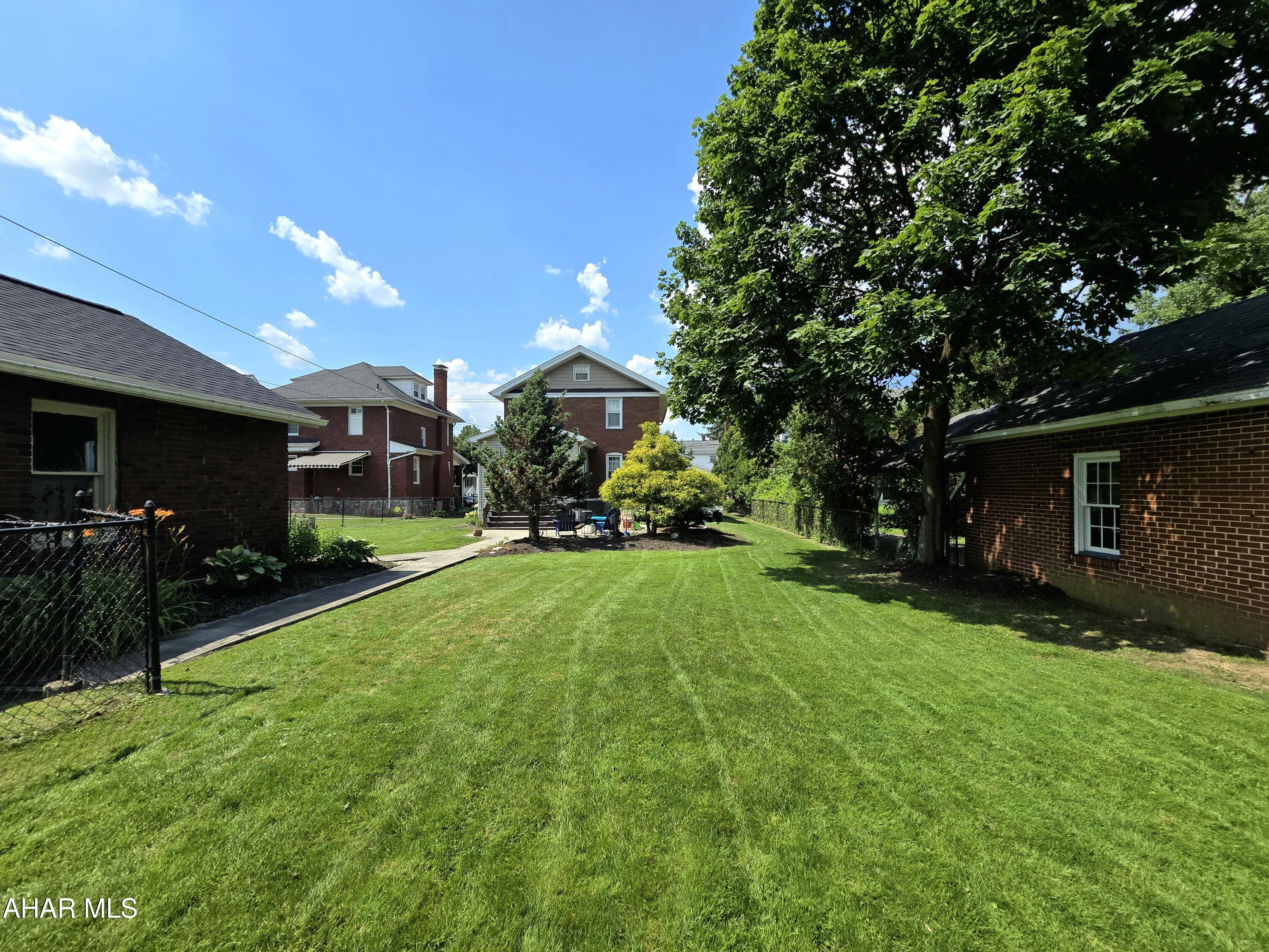 Hollidaysburg - Residential