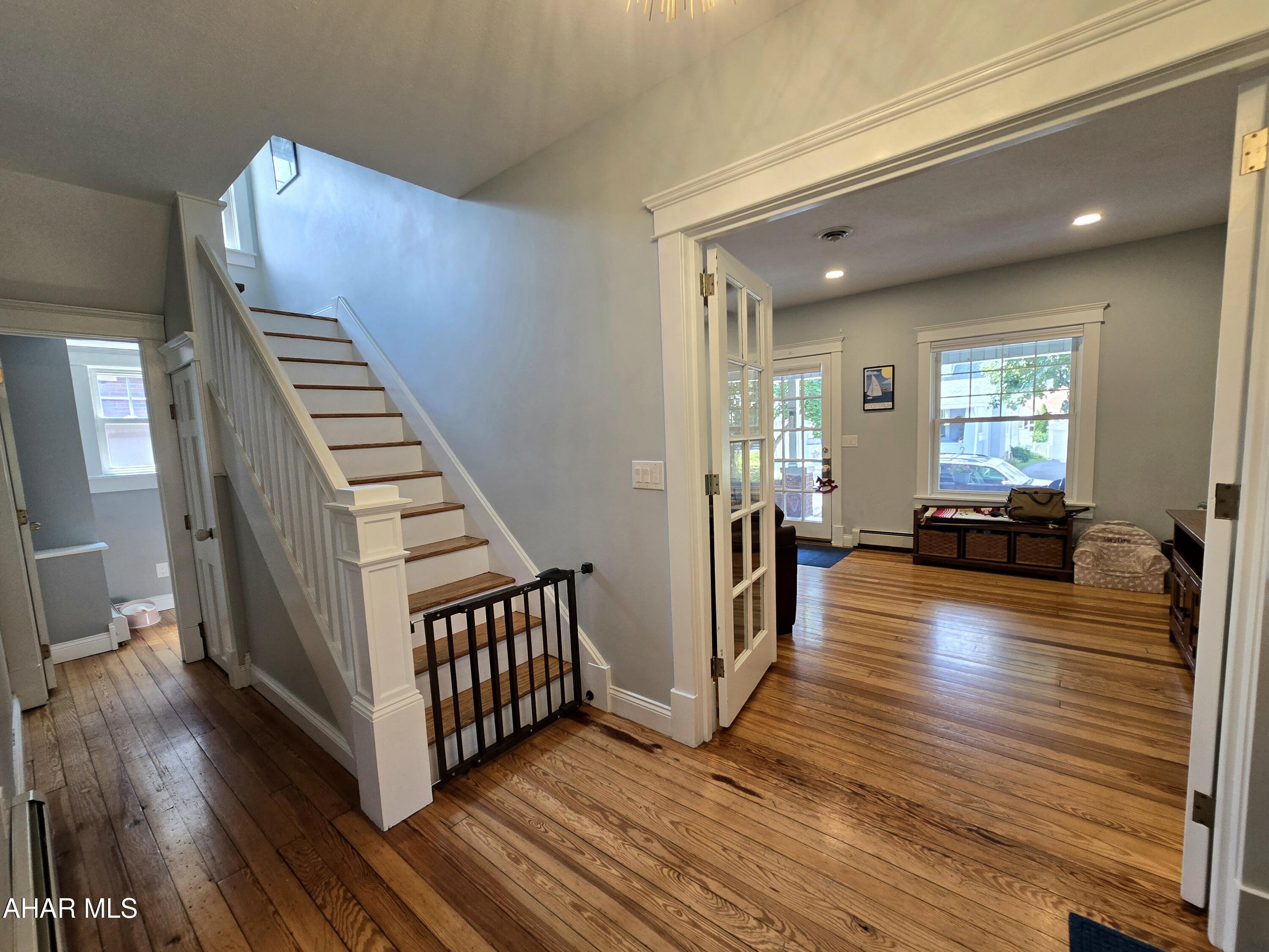 Hollidaysburg - Residential