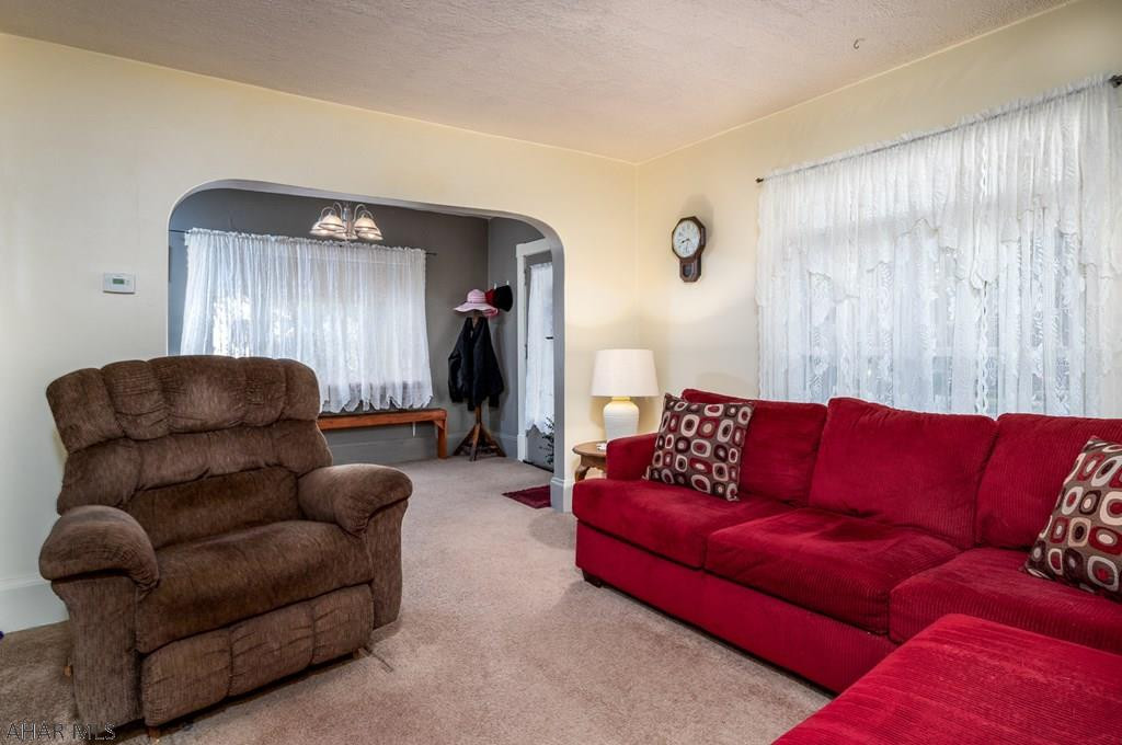 Juniata - Residential