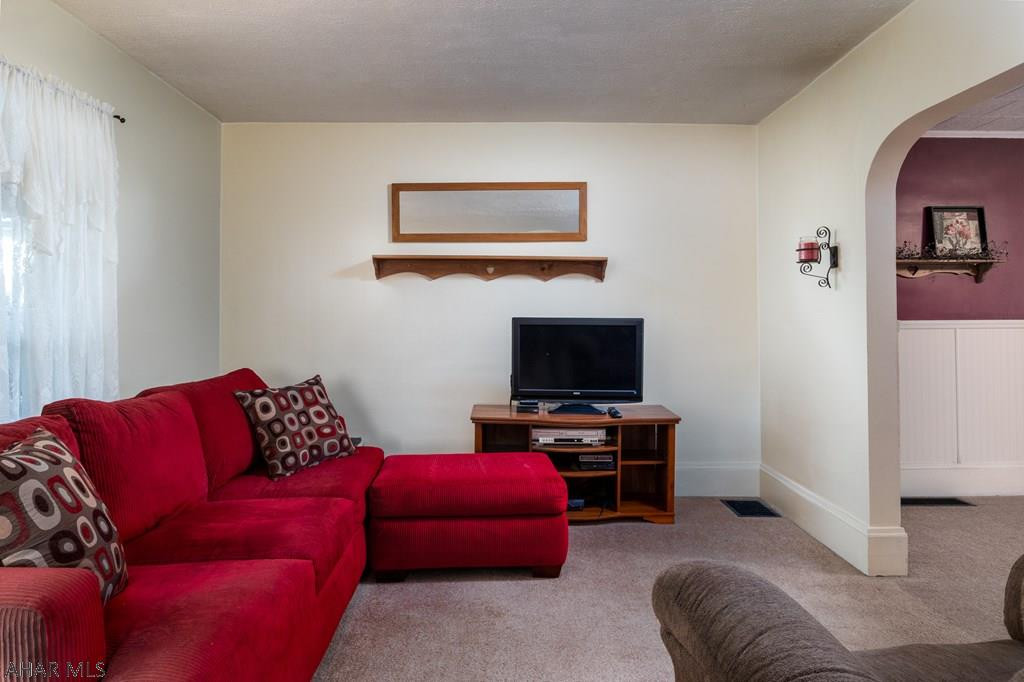 Juniata - Residential