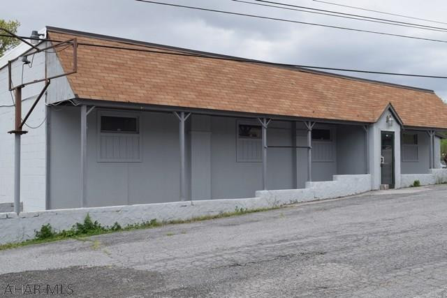 Unknown - Commercial Sale