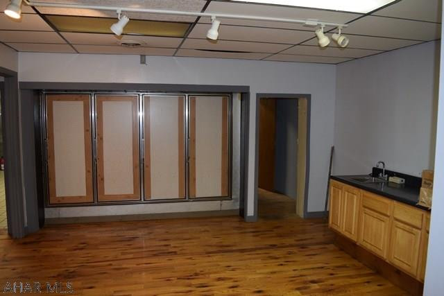 Unknown - Commercial Sale