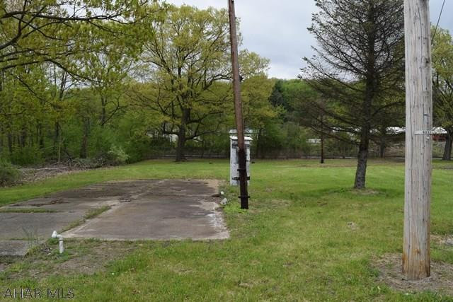 Unknown - Commercial Sale