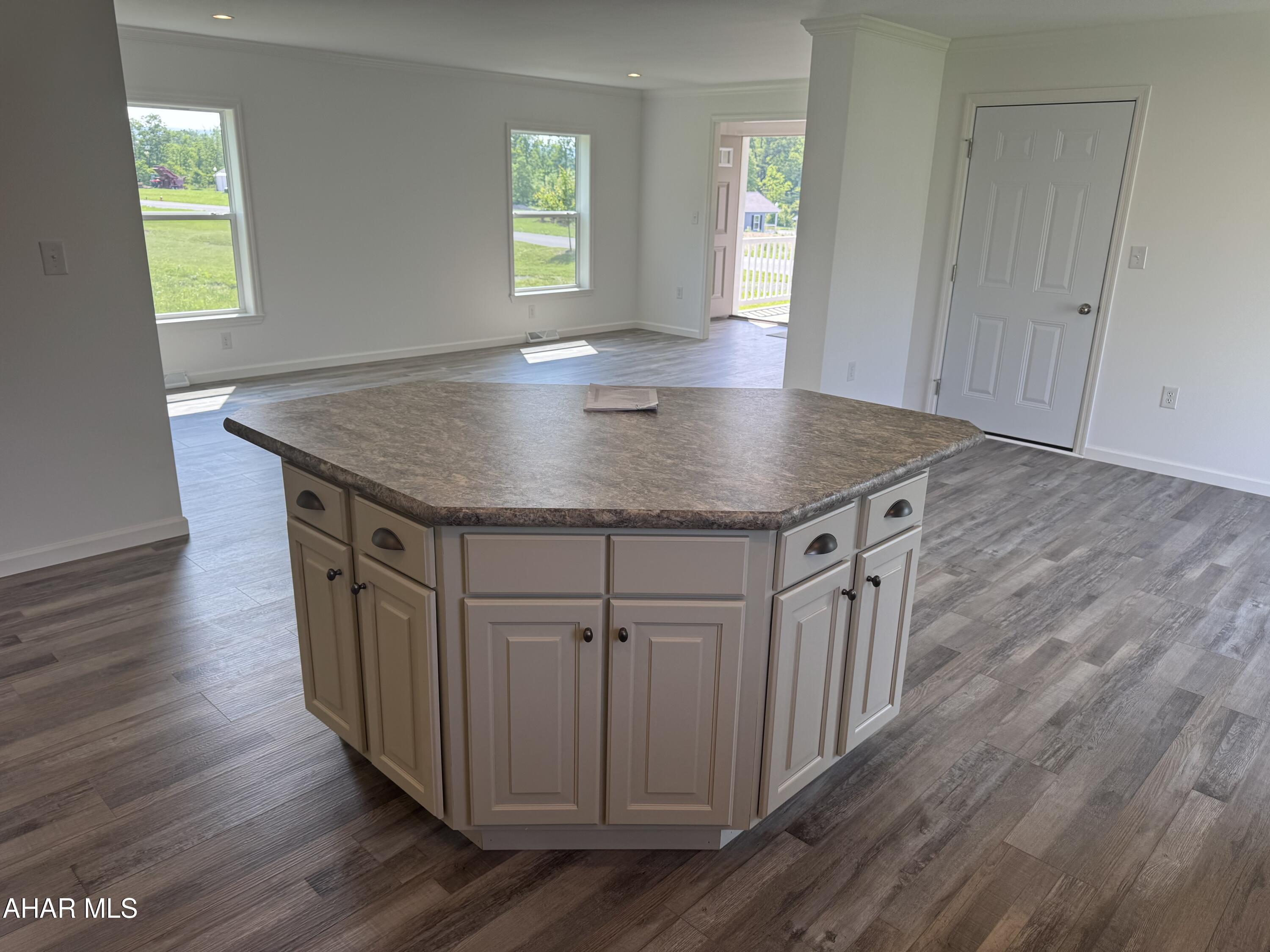 Oak View Community - Residential