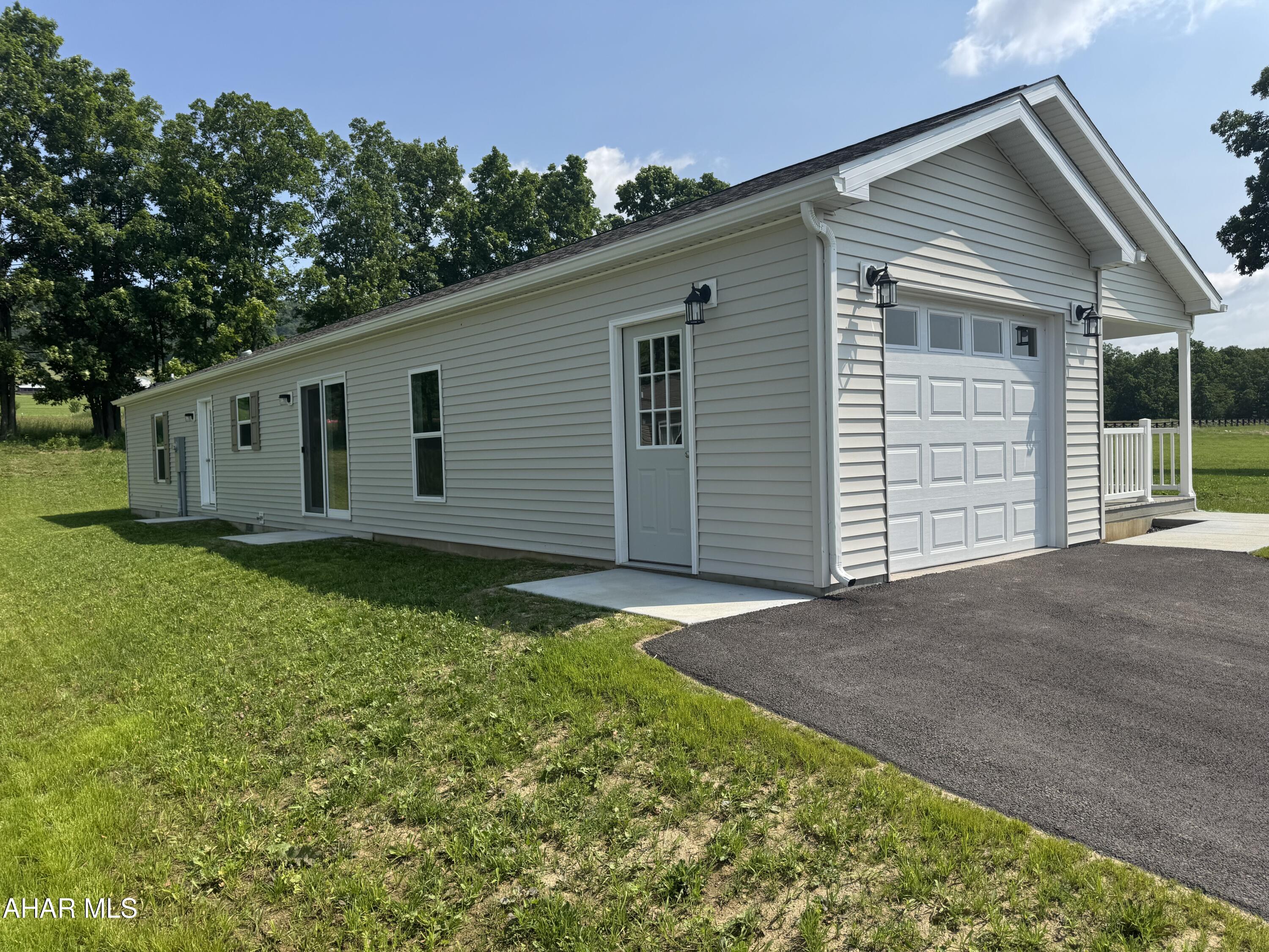 Oak View Community - Residential