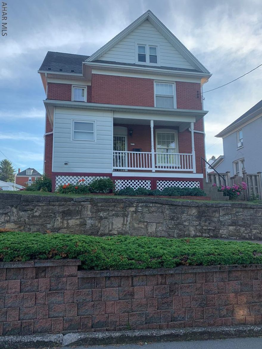 Extremely clean & well taken care of brick home.  3/5 Bedrooms 1 1/2 Baths.  Very large eat-in kitchen, 1st floor Laundry Room, 2 possible bedrooms on third floor.  Rear property includes:  22'x25'garage, 20'x20' studio with powder room, 10'x10' office.  2 Bedroom Apartment w/bath above.  Electric heat, parking spot in rear.  Bedrooms & Baths reflect both properties.