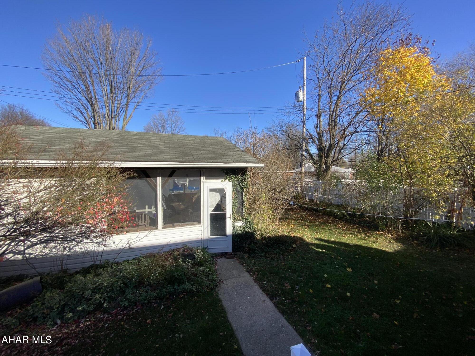 Unknown - Residential