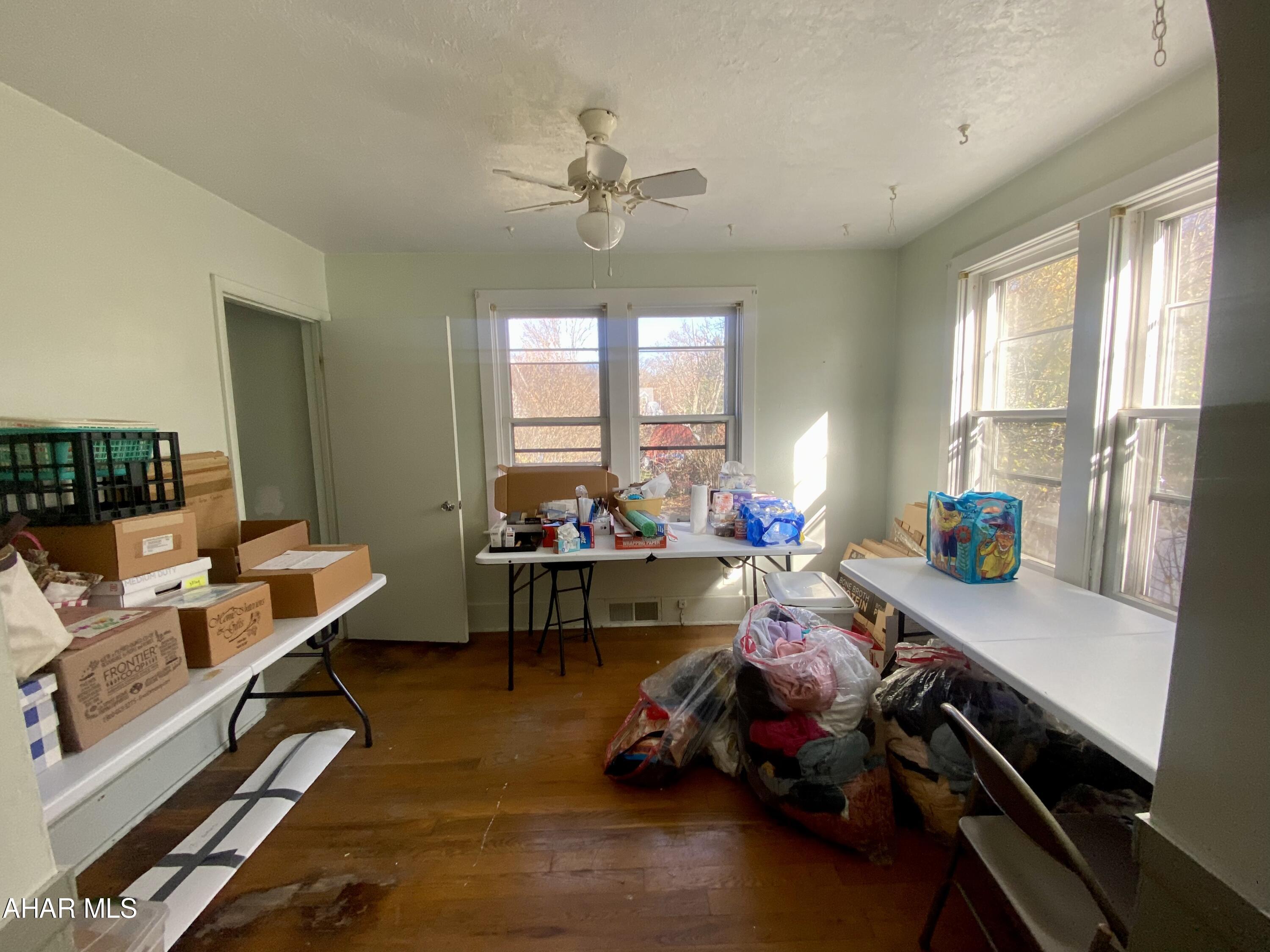 Unknown - Residential