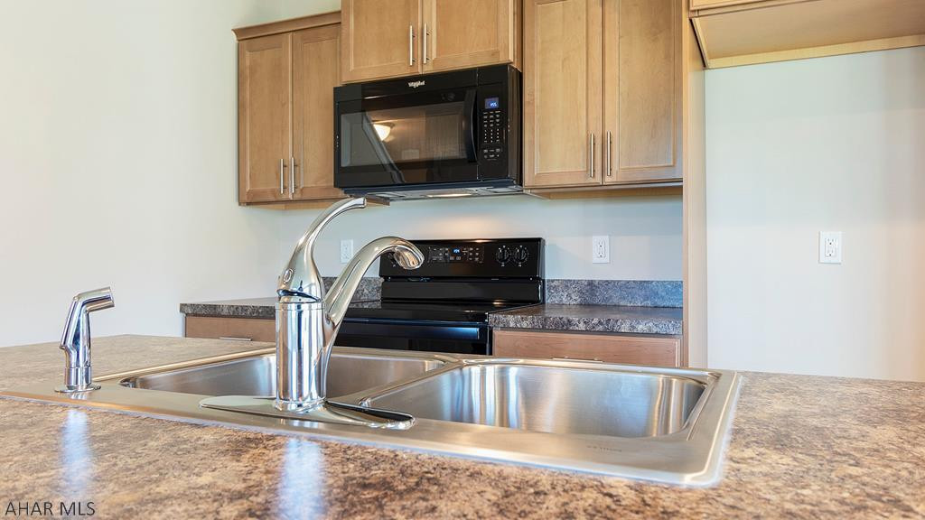 Harvest Glen - Residential