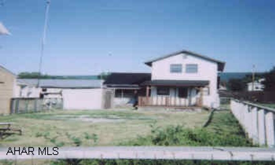 HOUSE NEEDS SOME IMPROVEMENTS! FENCED YARD. MOTIVATED SELLER.