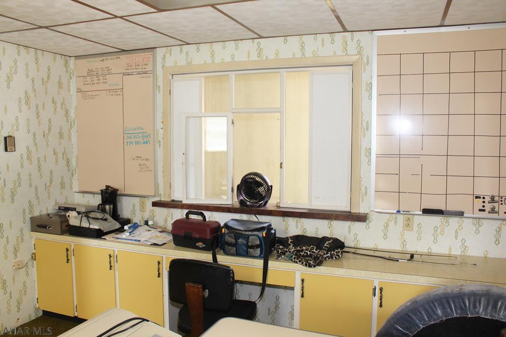 Unknown - Commercial Sale