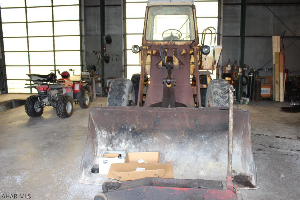 Unknown - Commercial Sale