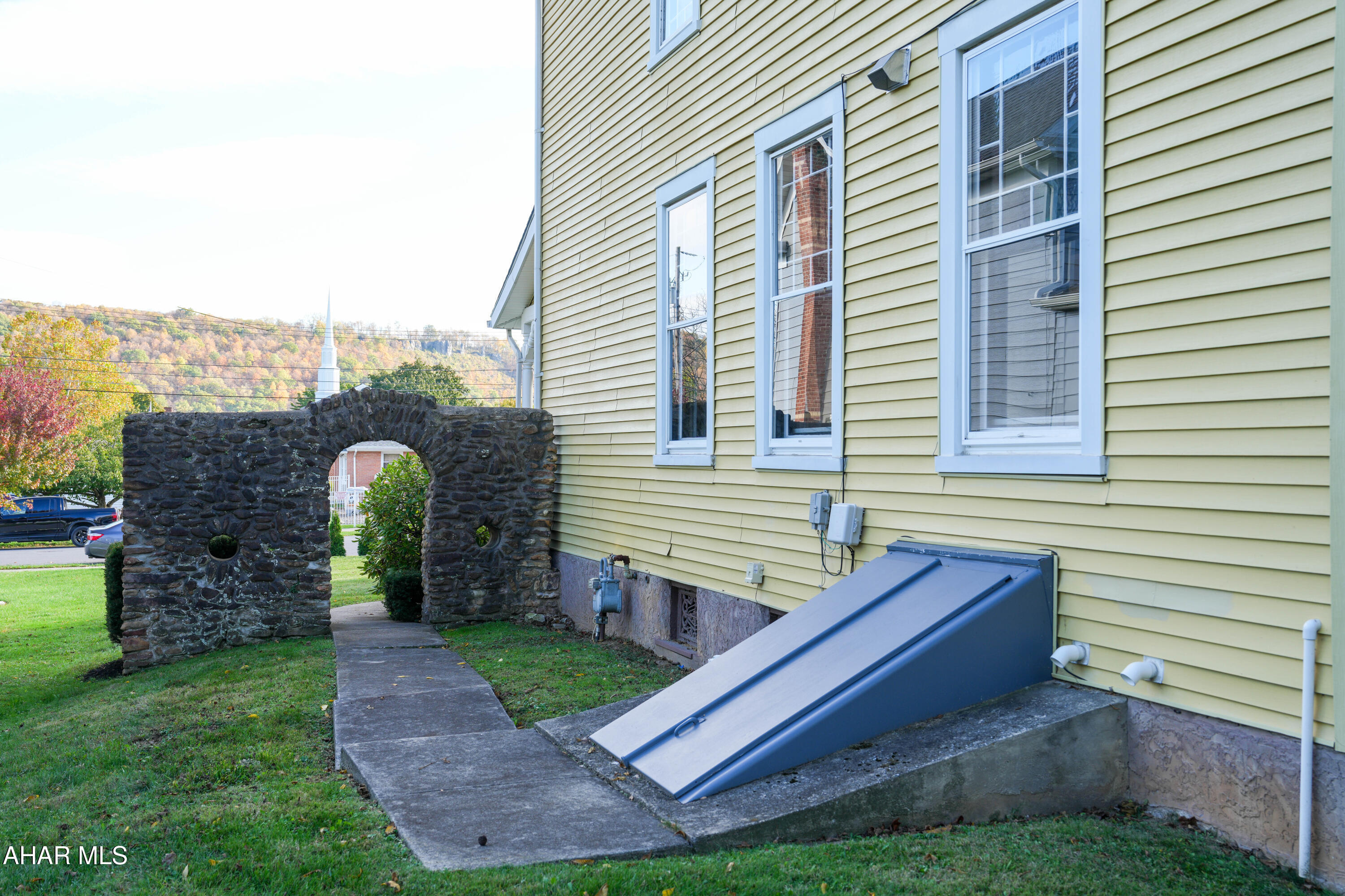 Hollidaysburg - Residential