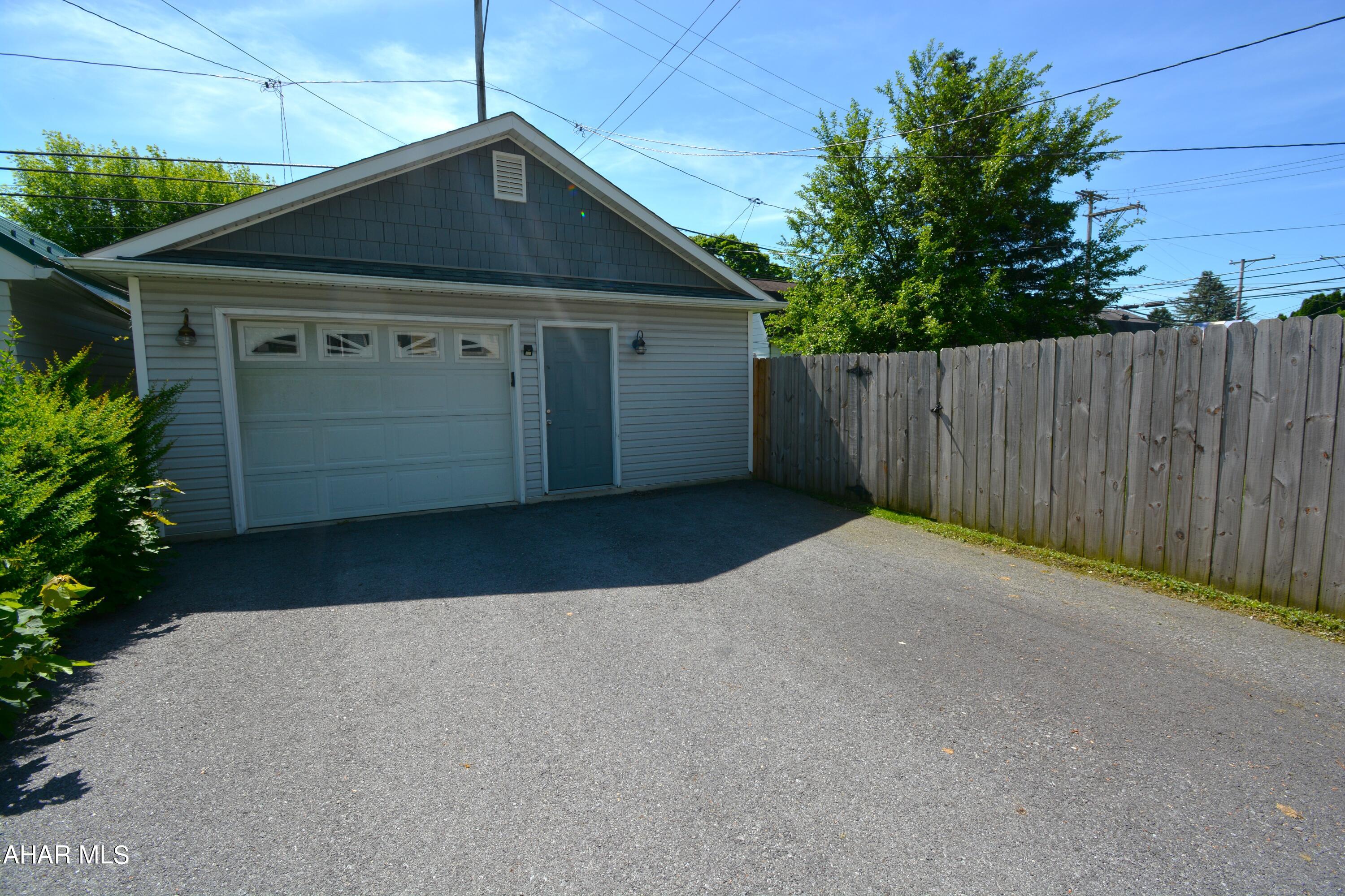 East End - Residential