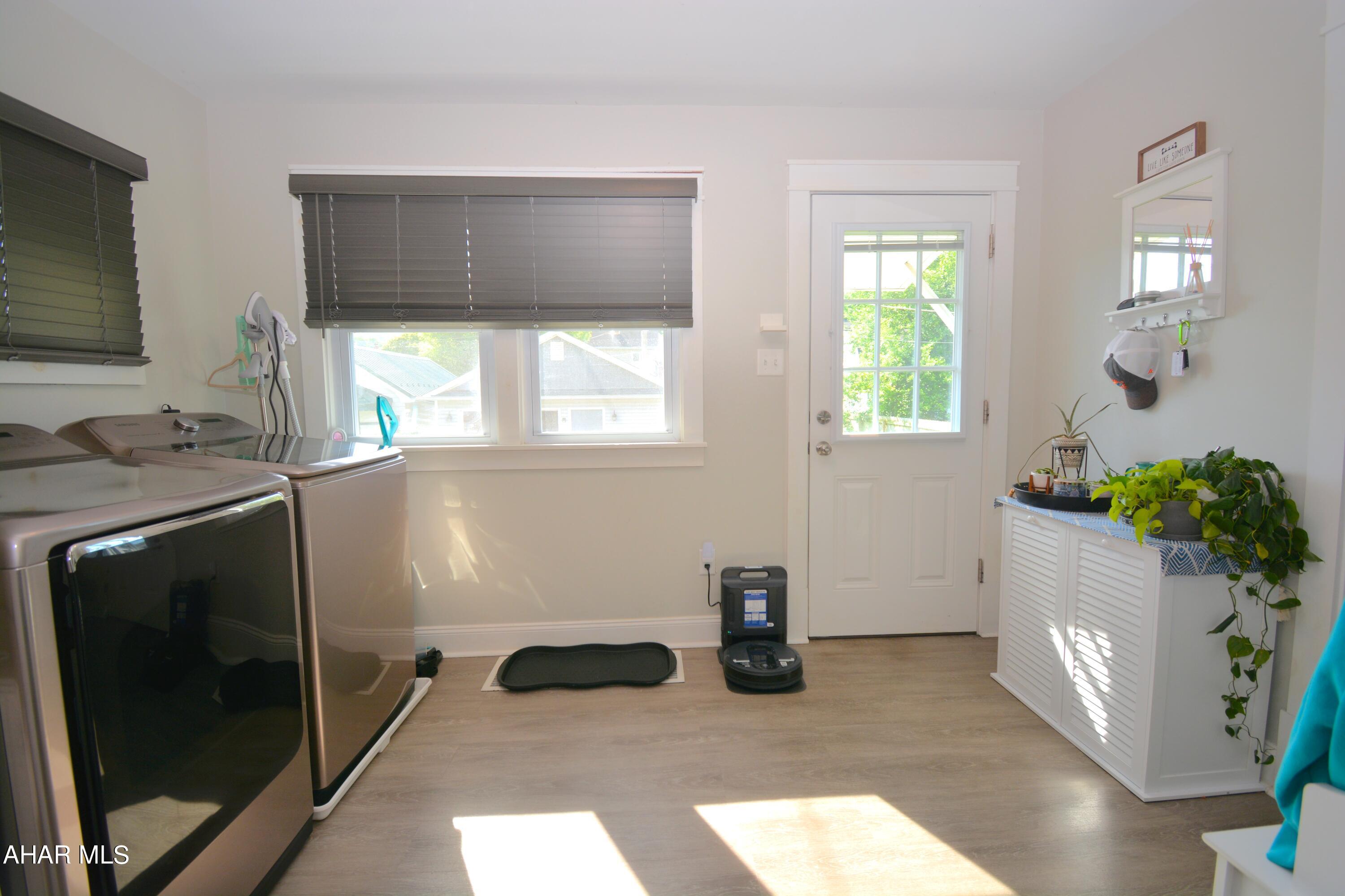 East End - Residential