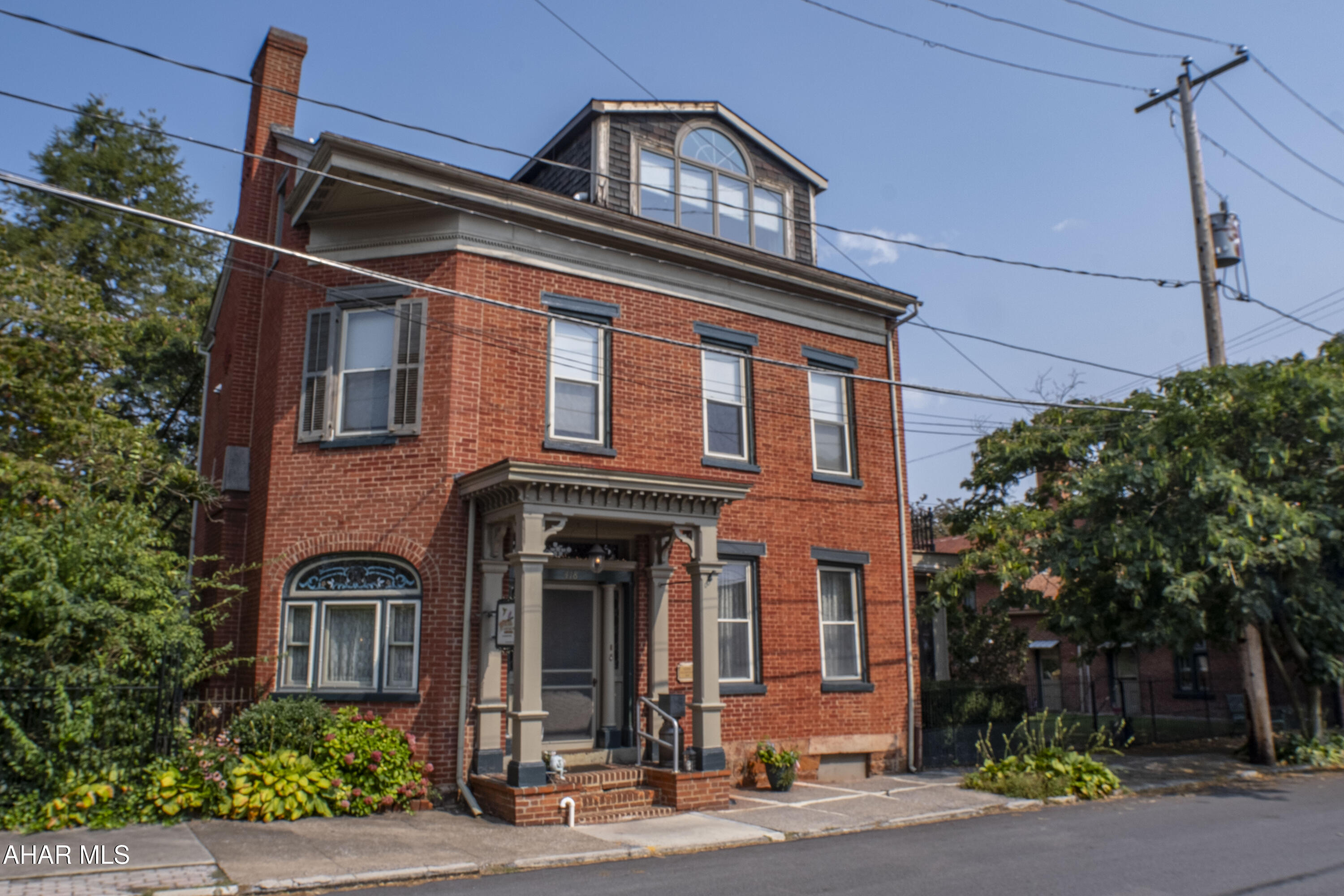 Hollidaysburg - Residential