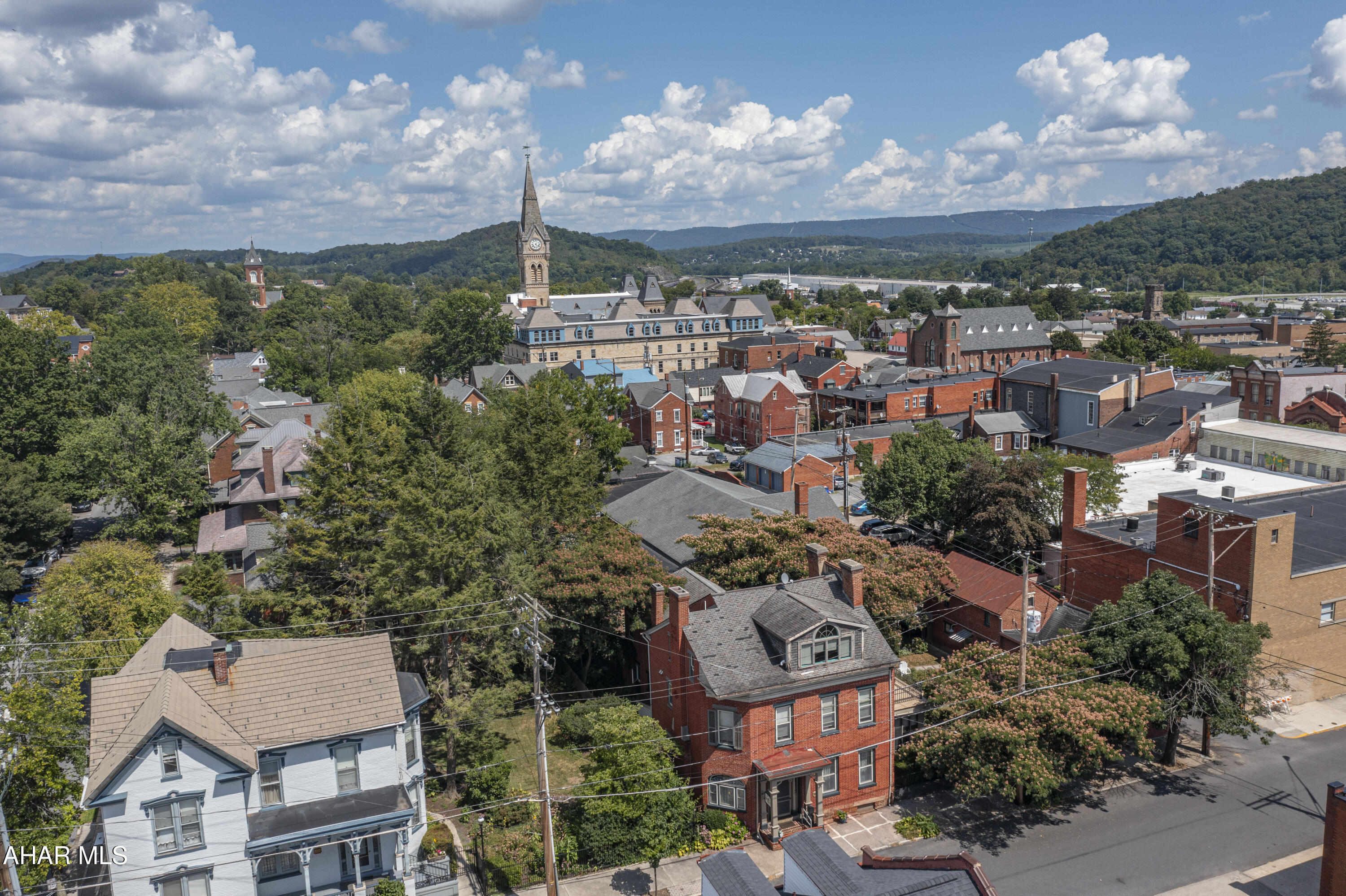 Hollidaysburg - Residential