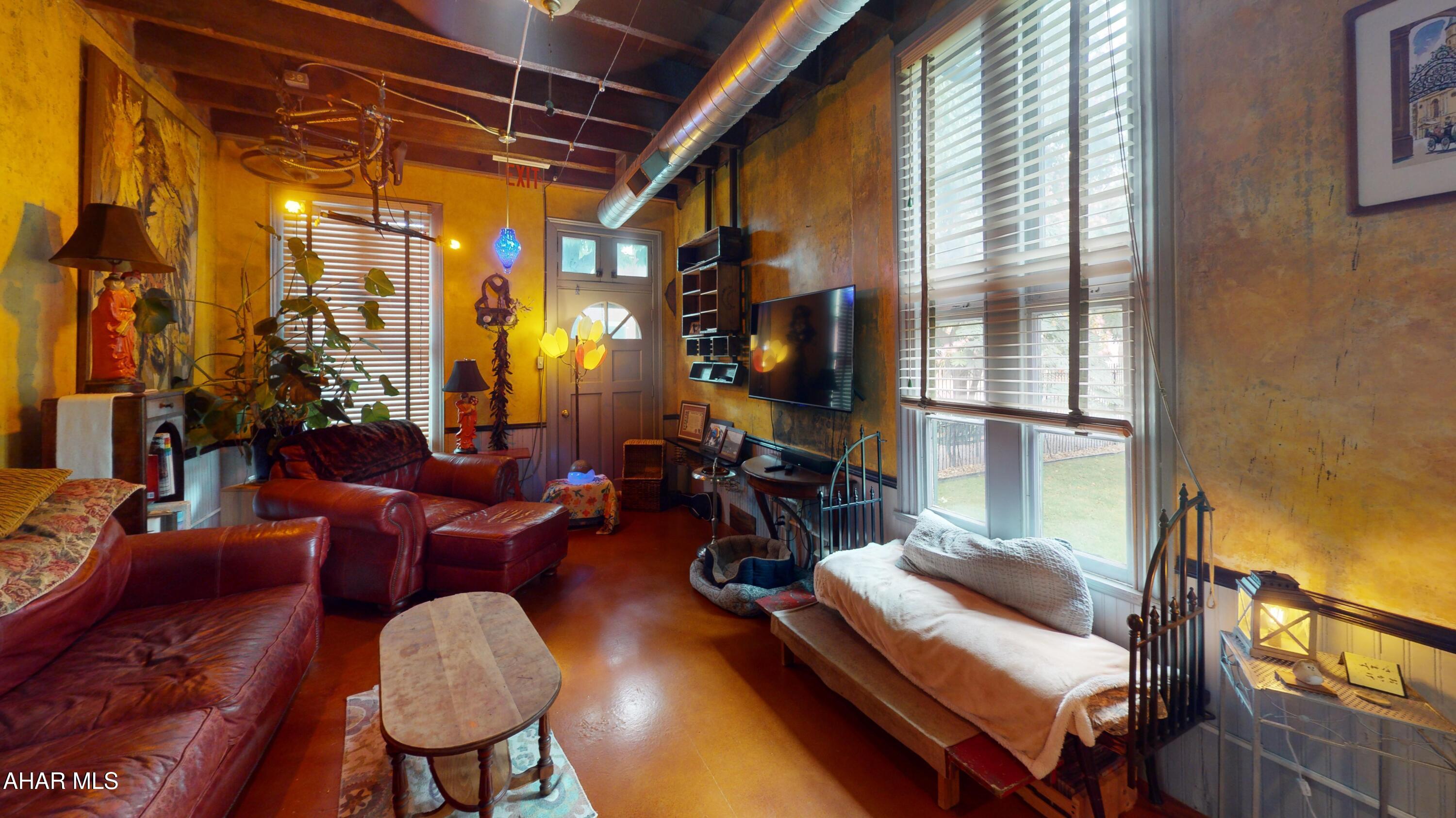 Hollidaysburg - Residential