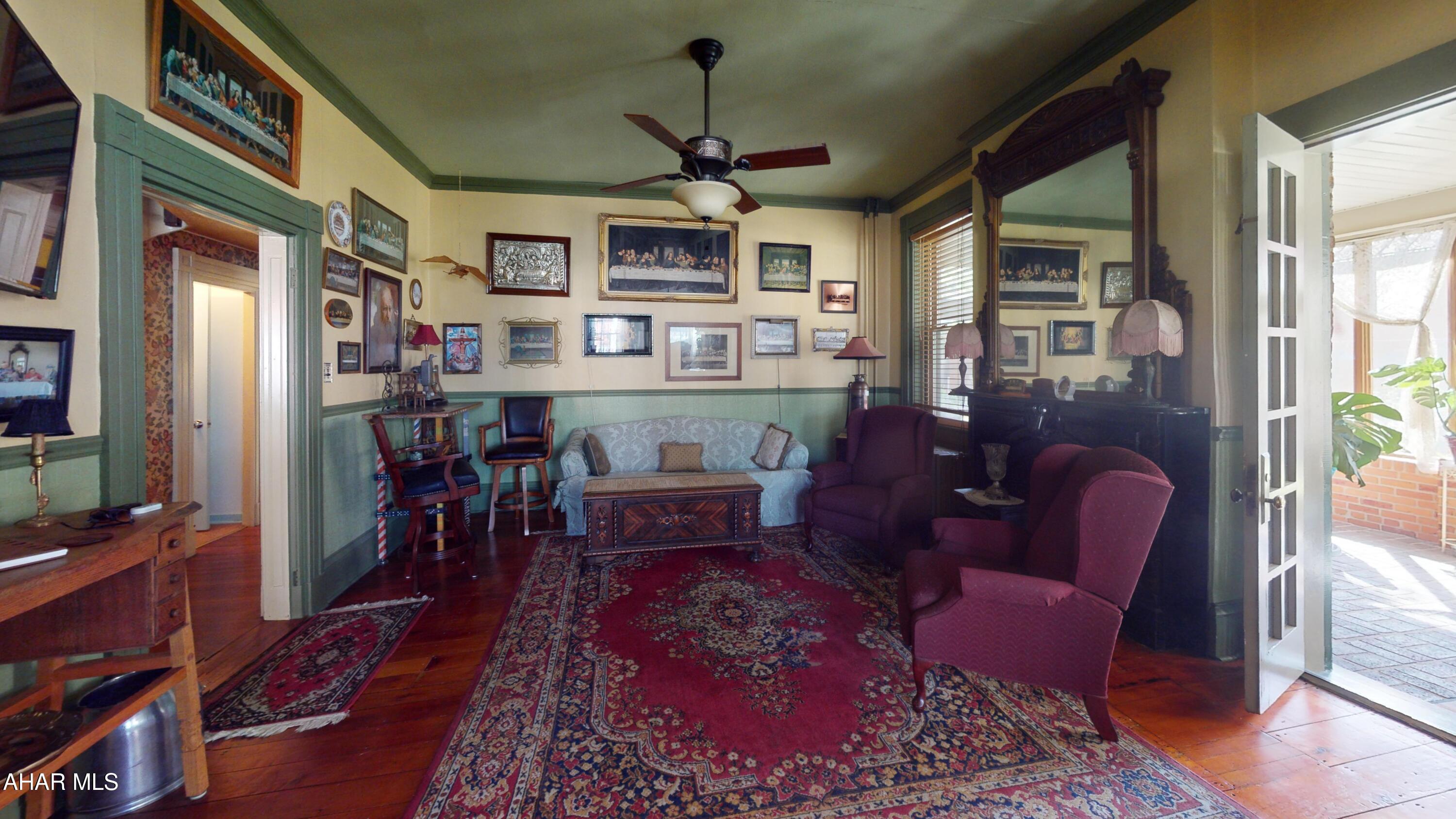 Hollidaysburg - Residential