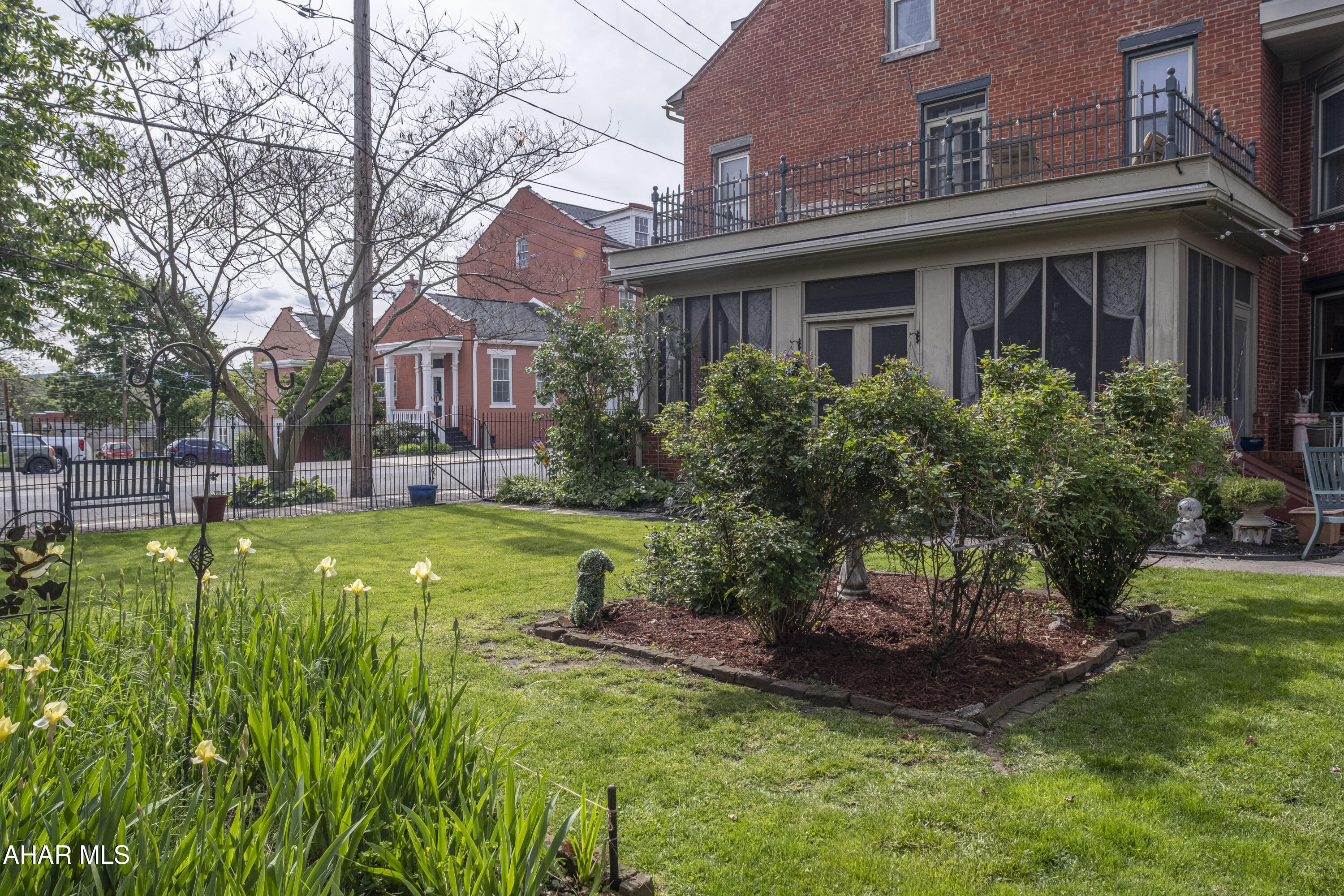 Hollidaysburg - Residential