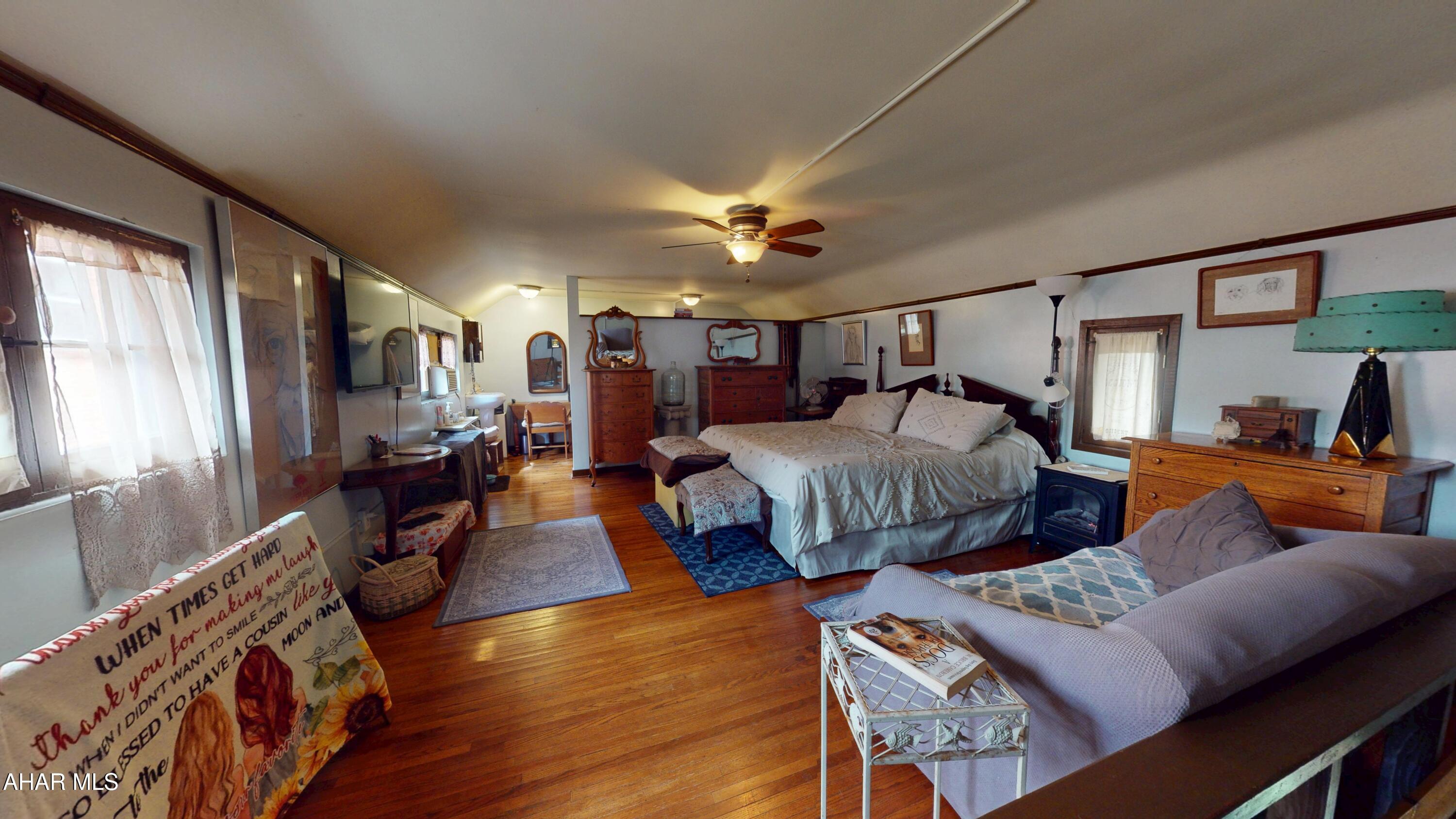 Hollidaysburg - Residential