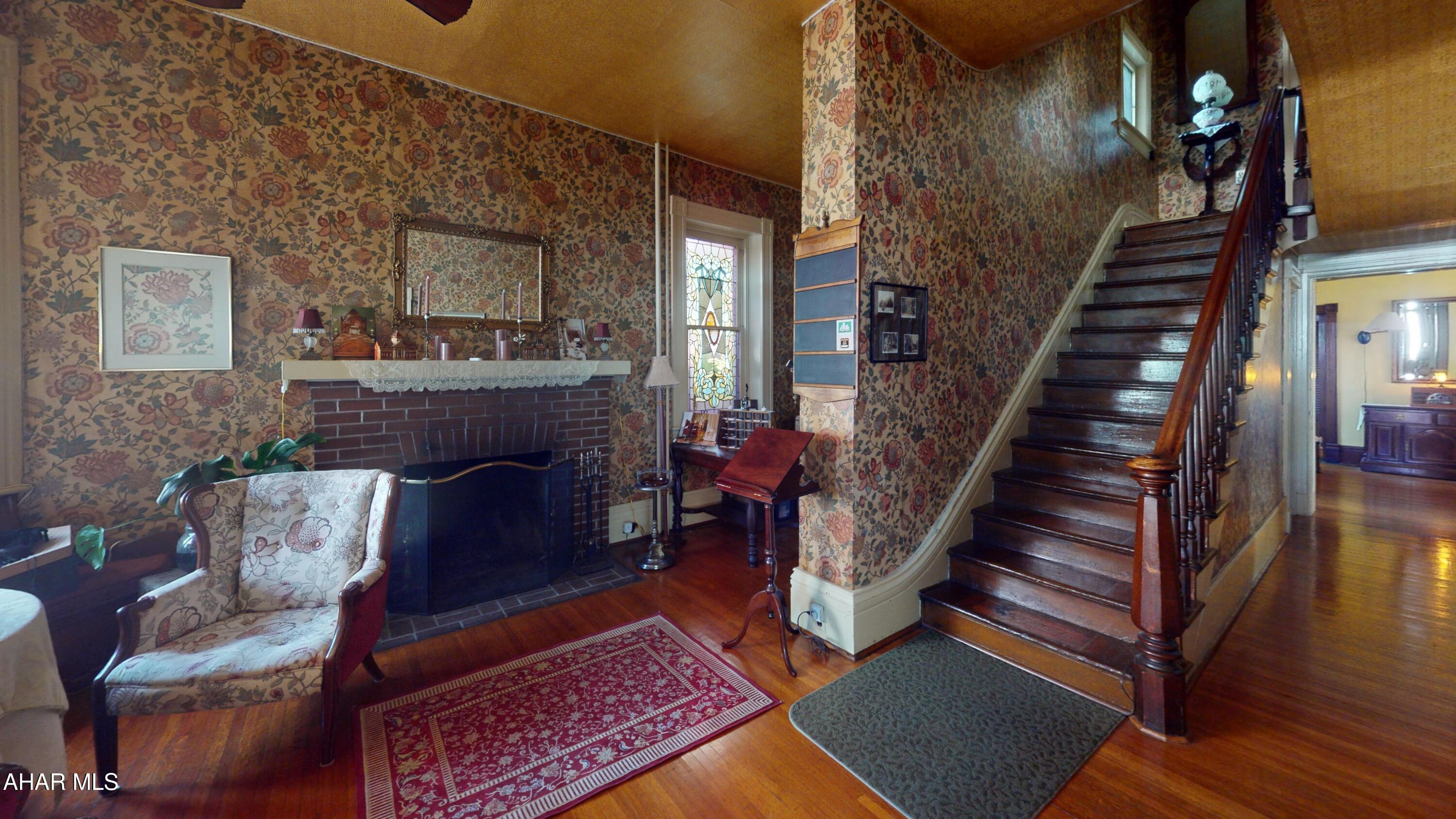 Hollidaysburg - Residential