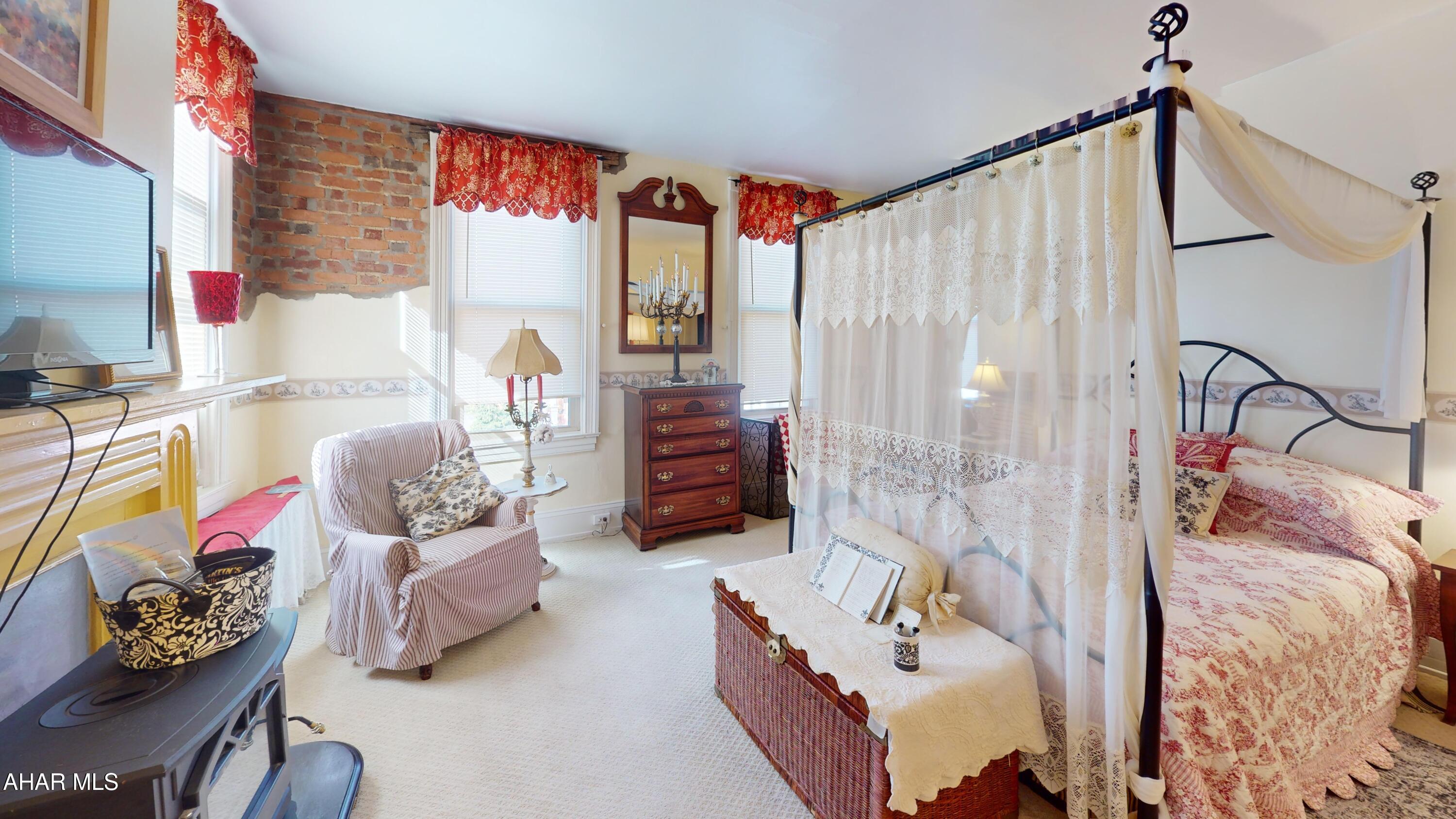 Hollidaysburg - Residential