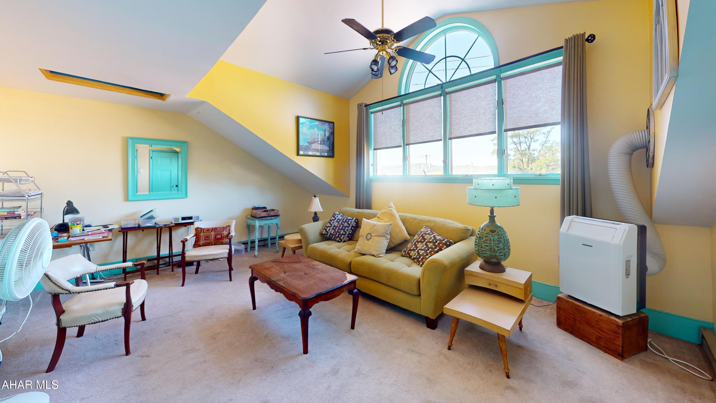 Hollidaysburg - Residential