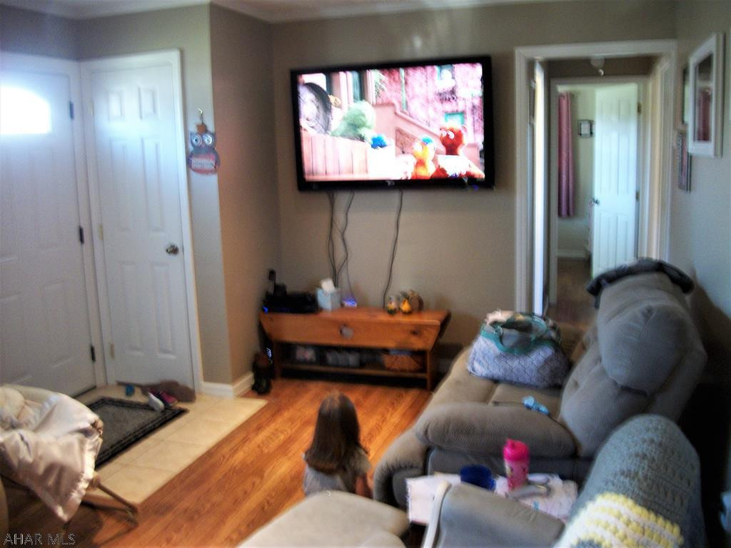 Lakewood Manor - Residential