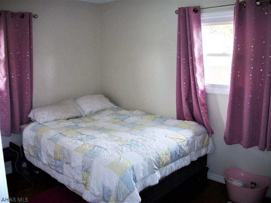 Lakewood Manor - Residential