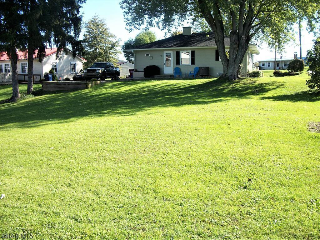 Lakewood Manor - Residential