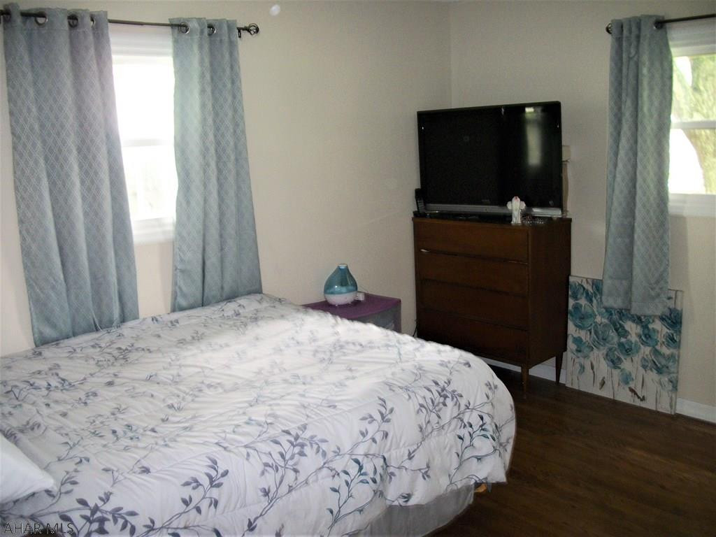 Lakewood Manor - Residential