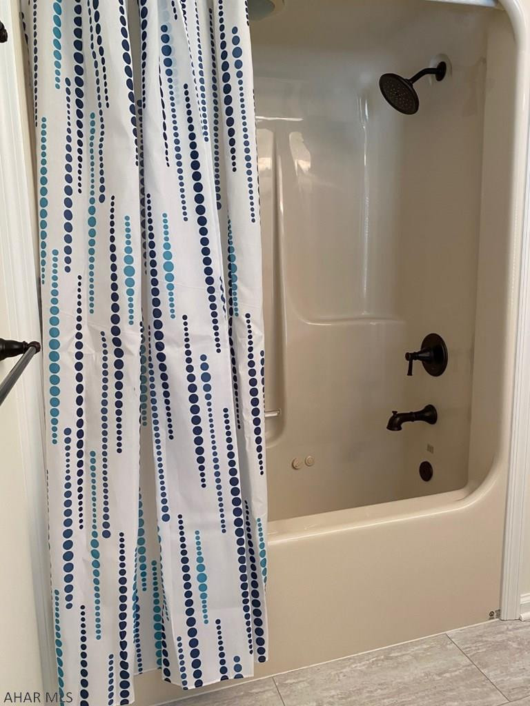 Holliday Heights - Residential