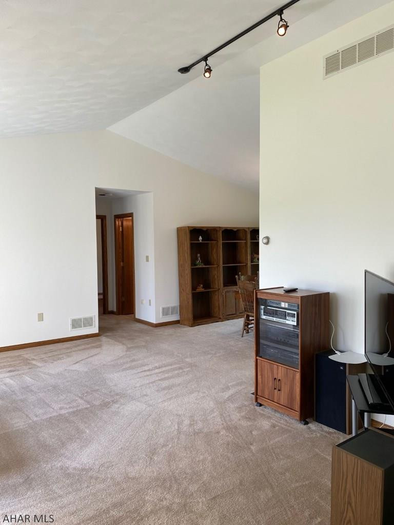 Holliday Heights - Residential