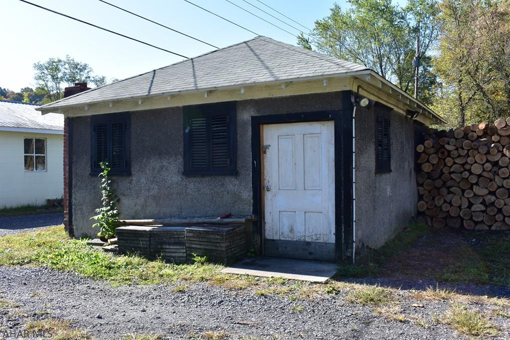 Unknown - Residential