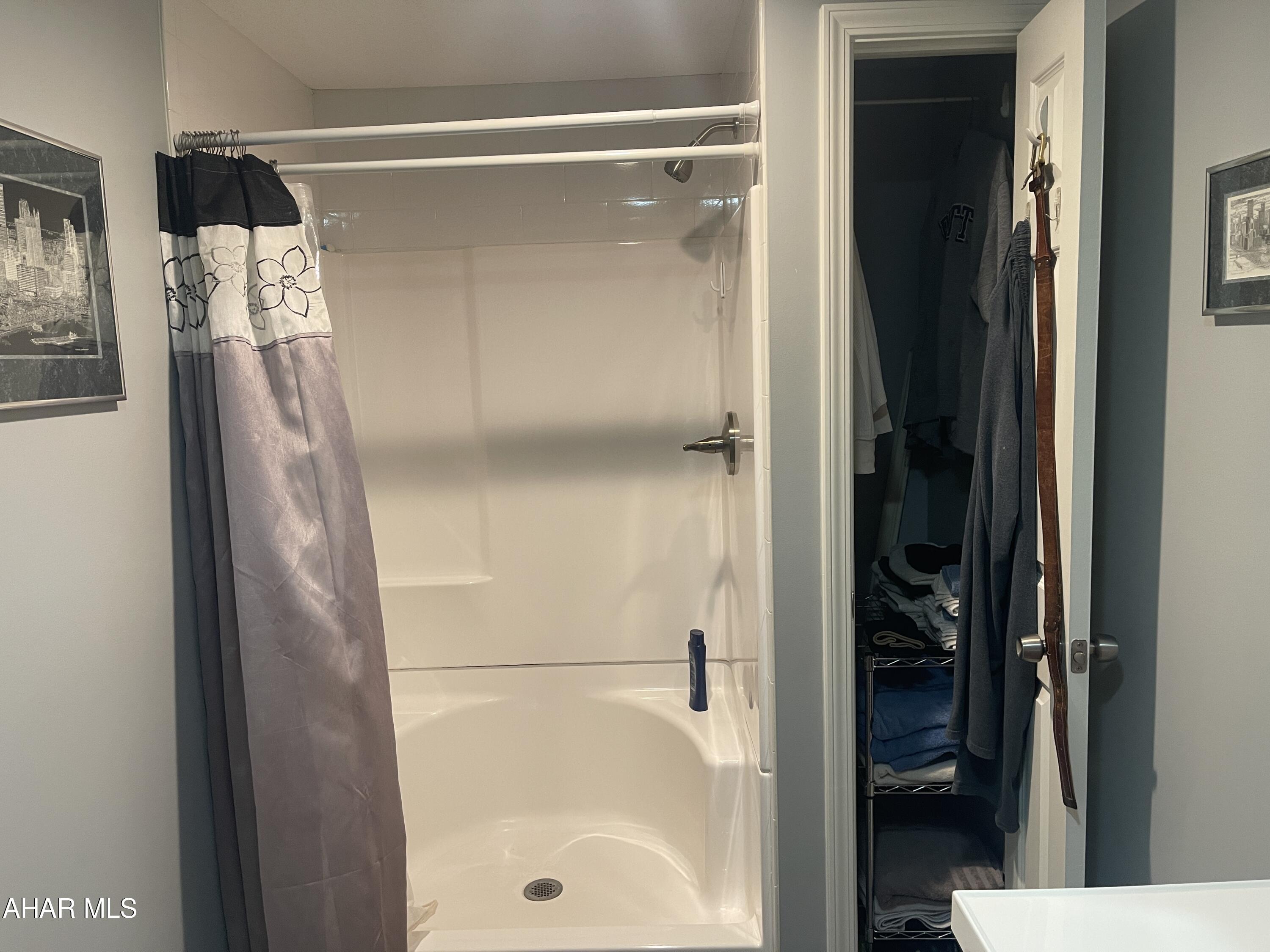 Llyswen - Residential