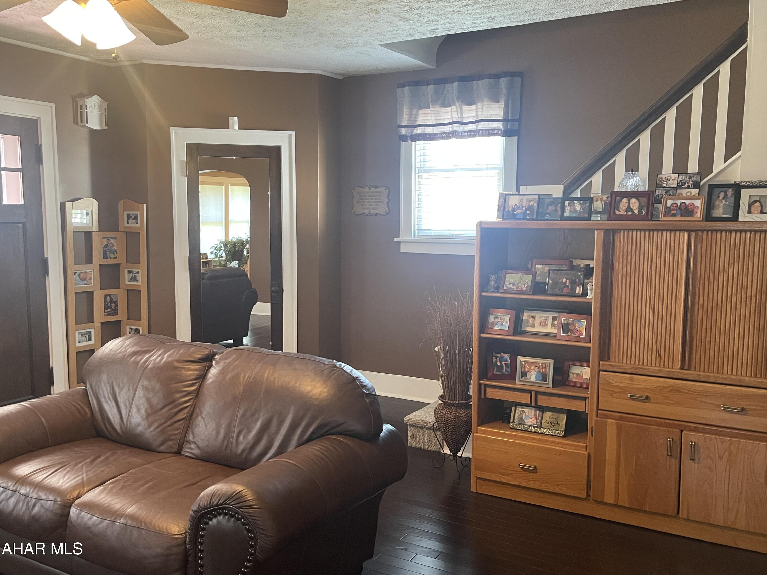 Llyswen - Residential