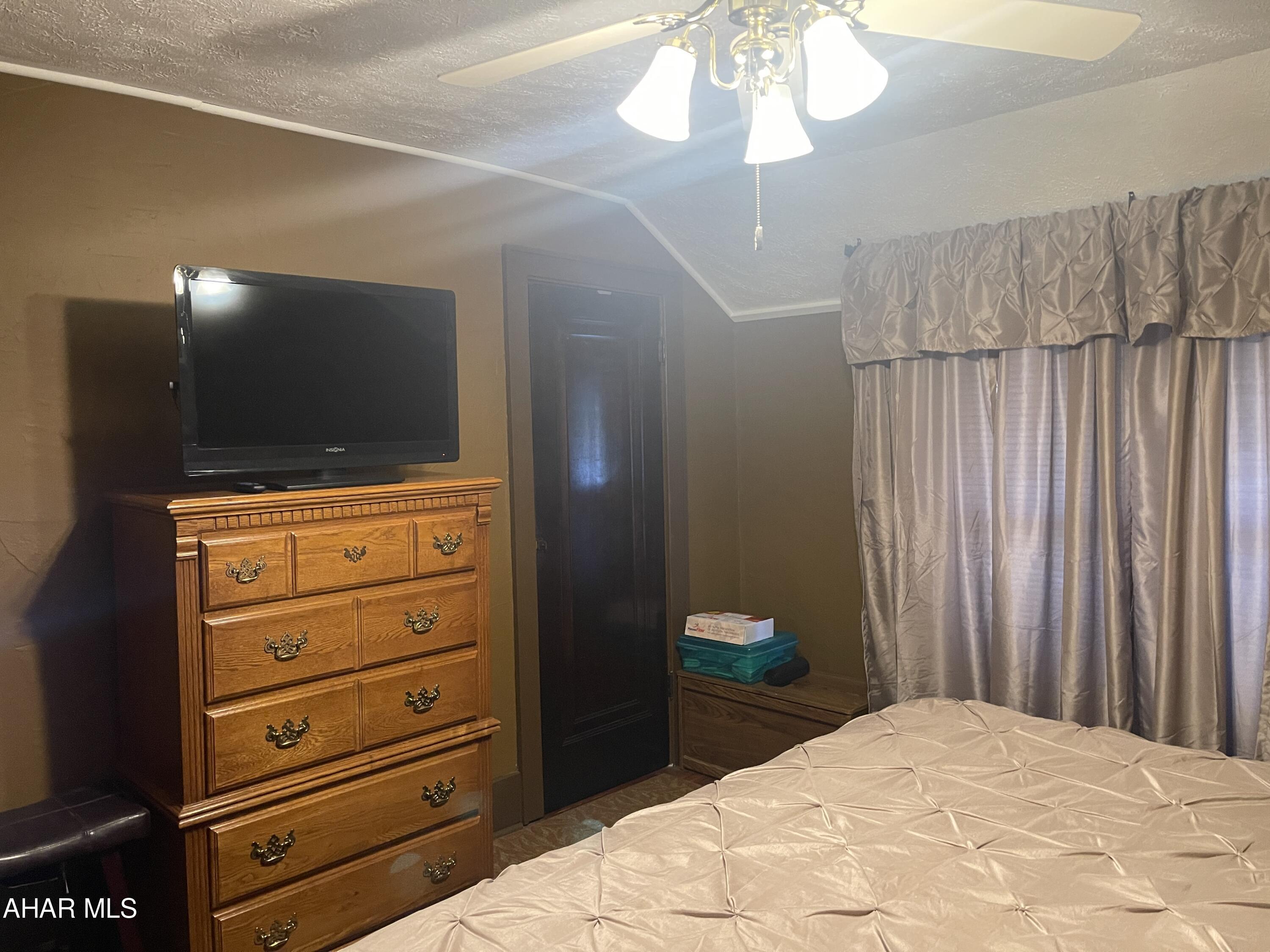 Llyswen - Residential