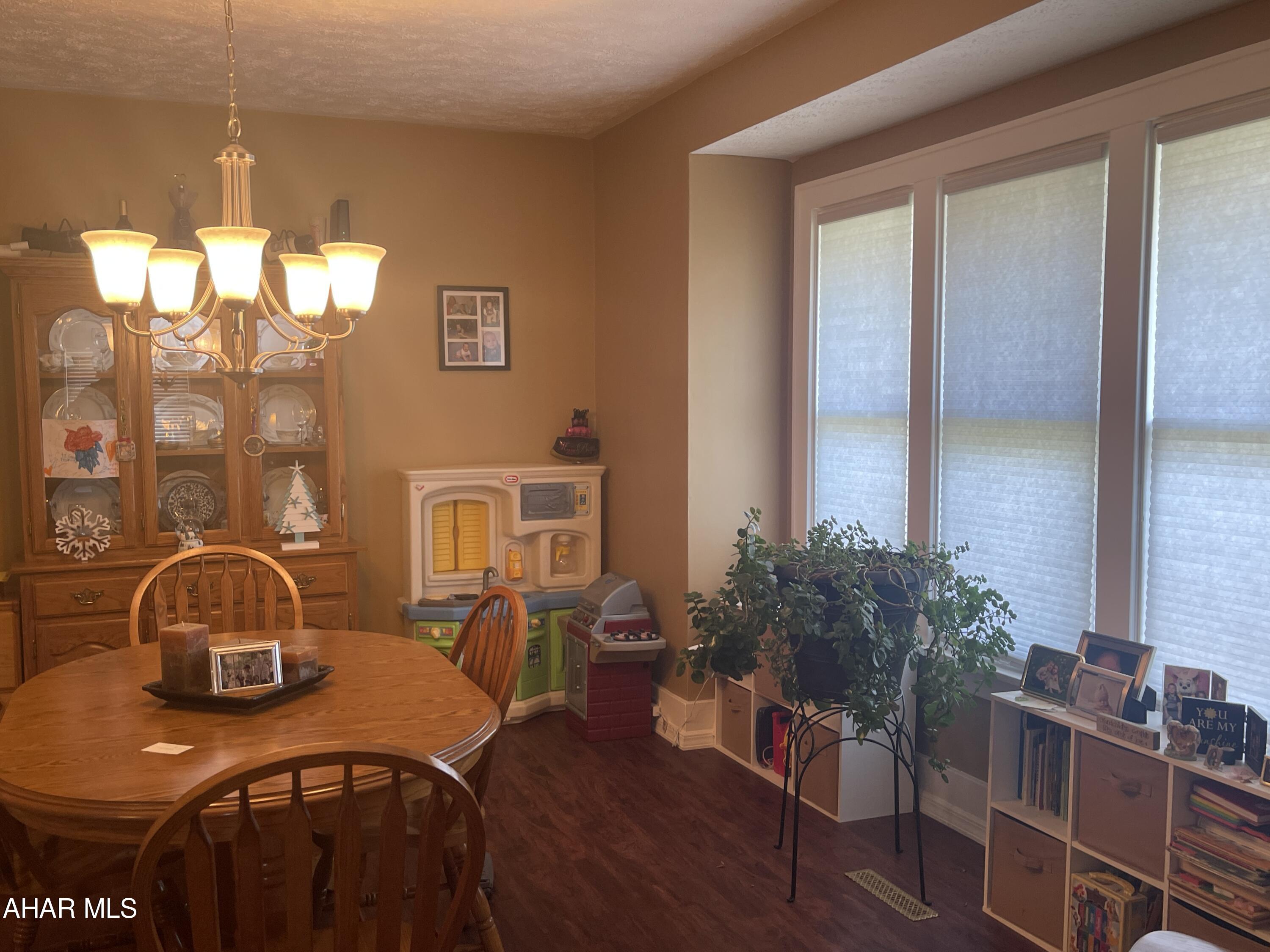 Llyswen - Residential