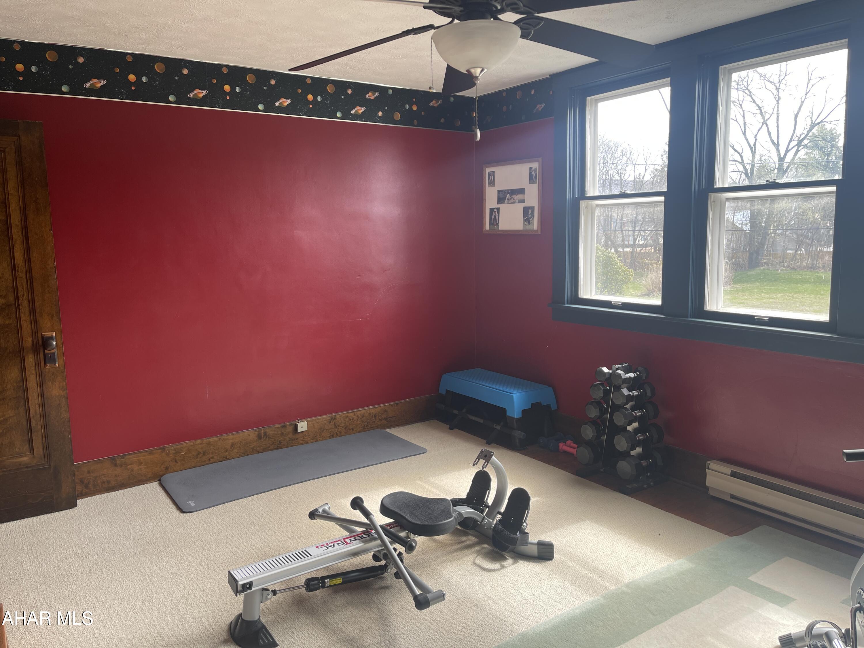 Llyswen - Residential