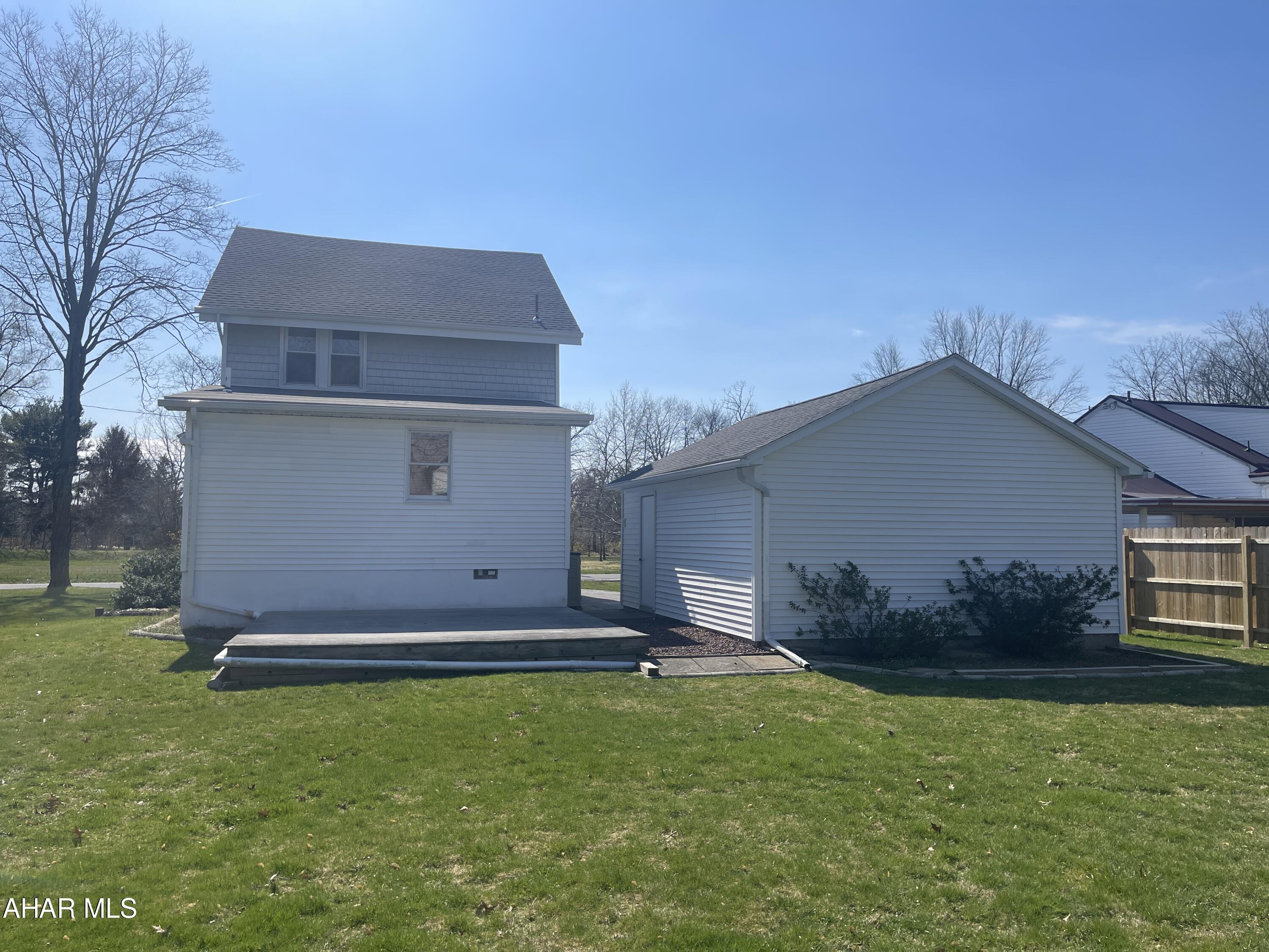 Llyswen - Residential