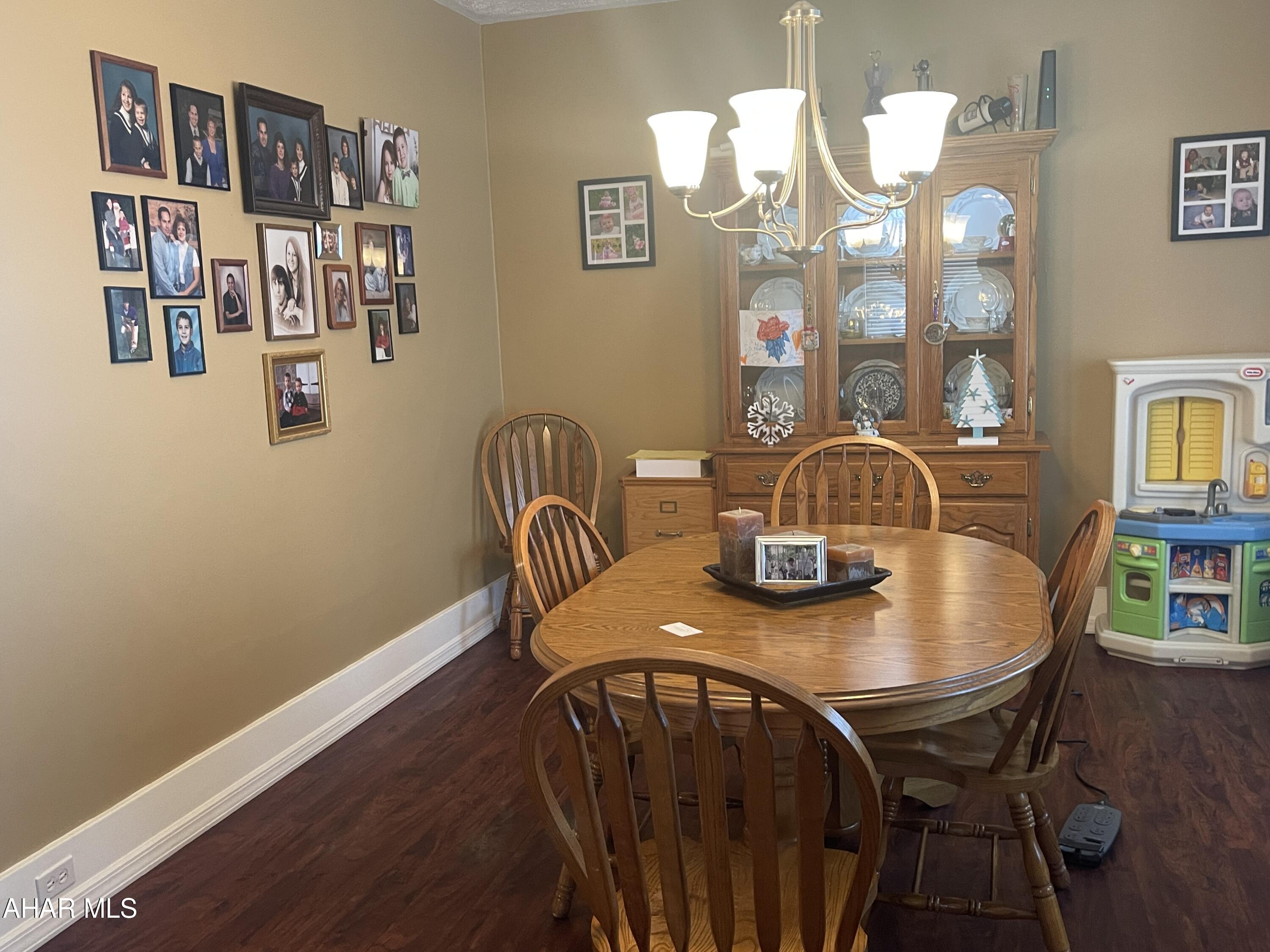 Llyswen - Residential