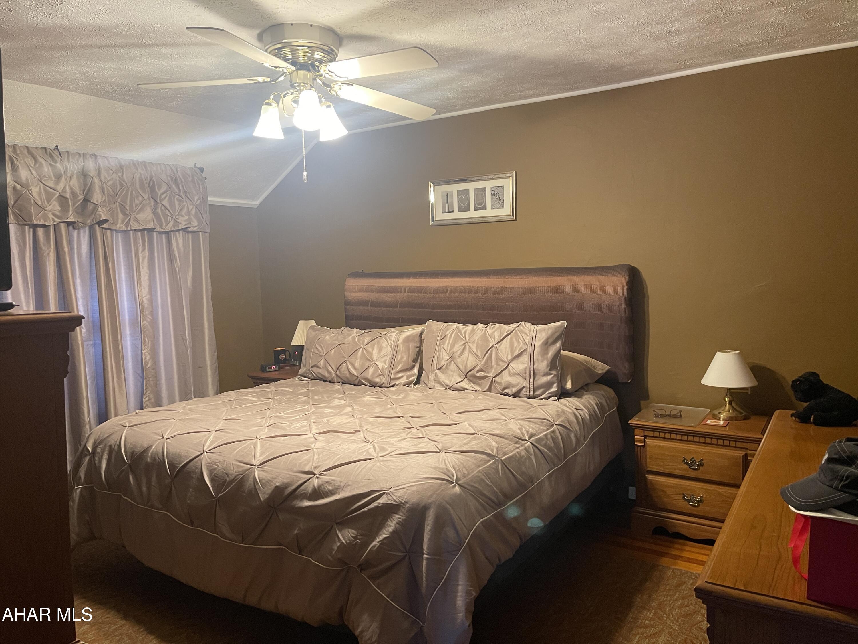 Llyswen - Residential