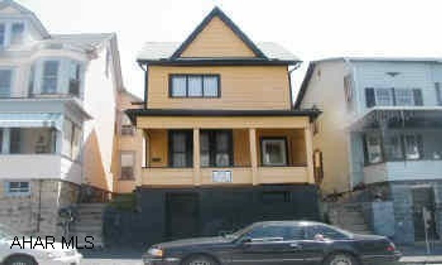 Front porch, rear patio, fenced rear yard