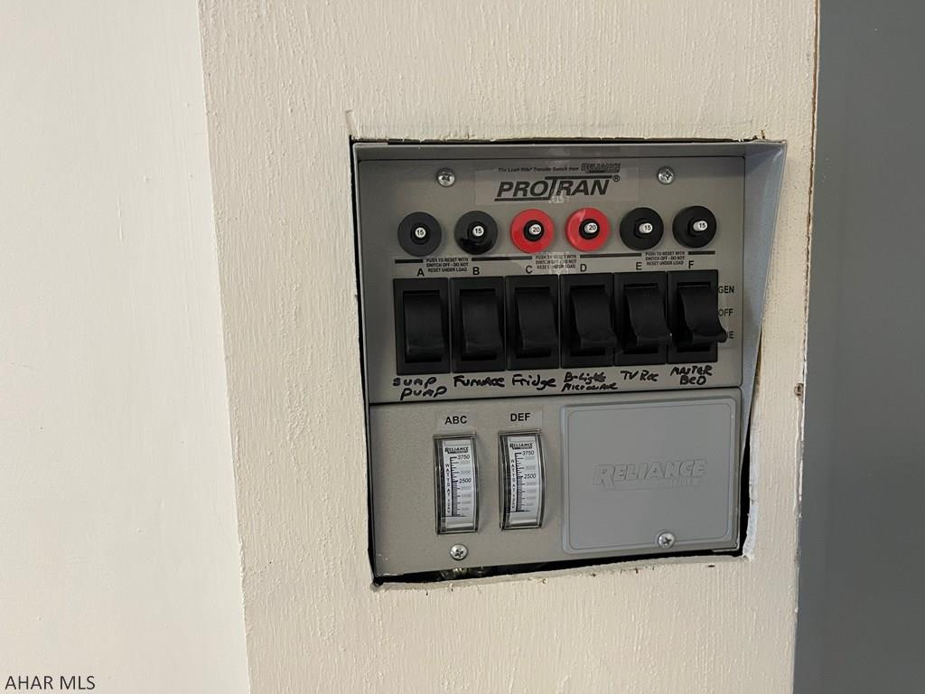 Maple Hollow - Residential